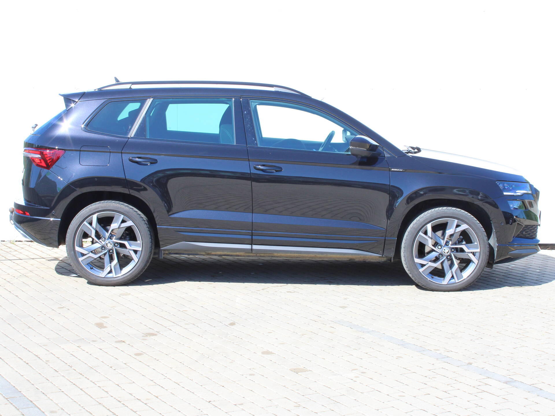 product-gallery-image