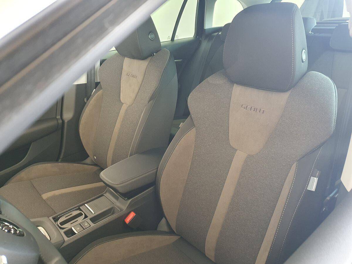 Škoda Octavia Combi 2.0 TDI 110 kW Scout