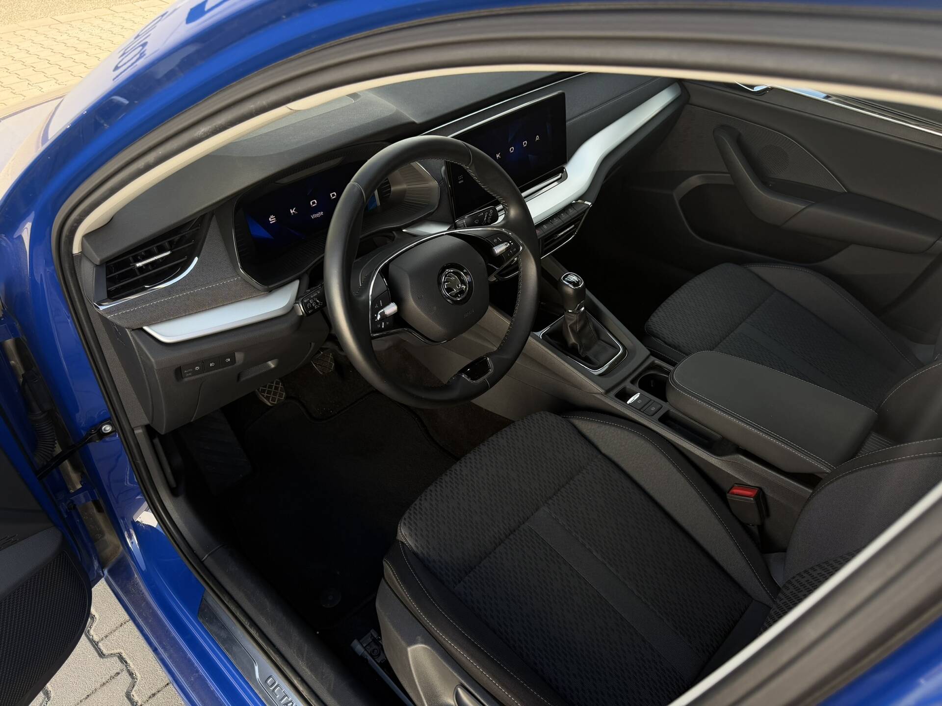 product-gallery-image