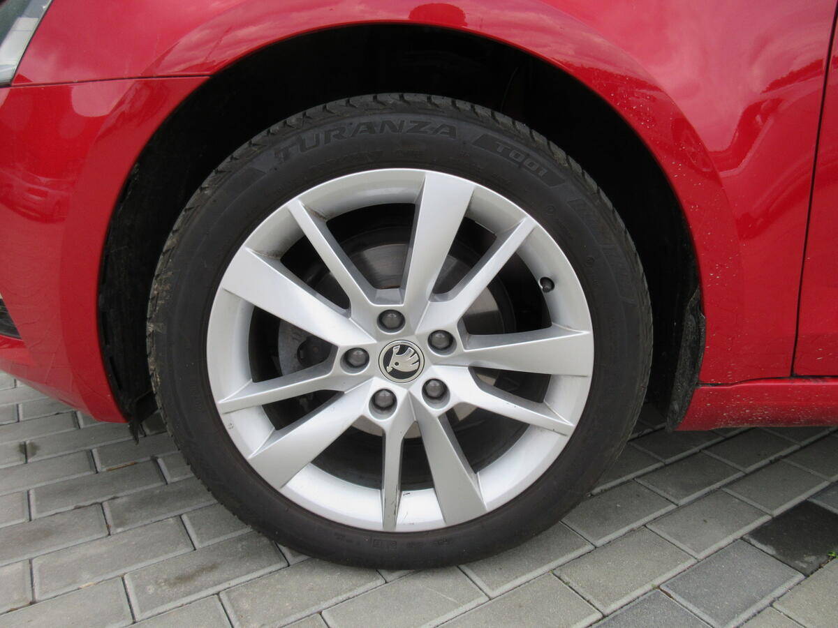 Škoda Octavia 1,6 TDI 85kW Style