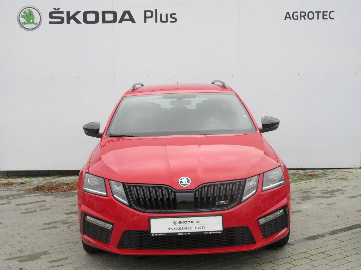 Škoda Octavia 2,0 TSI 180 kW RS245 DSG
