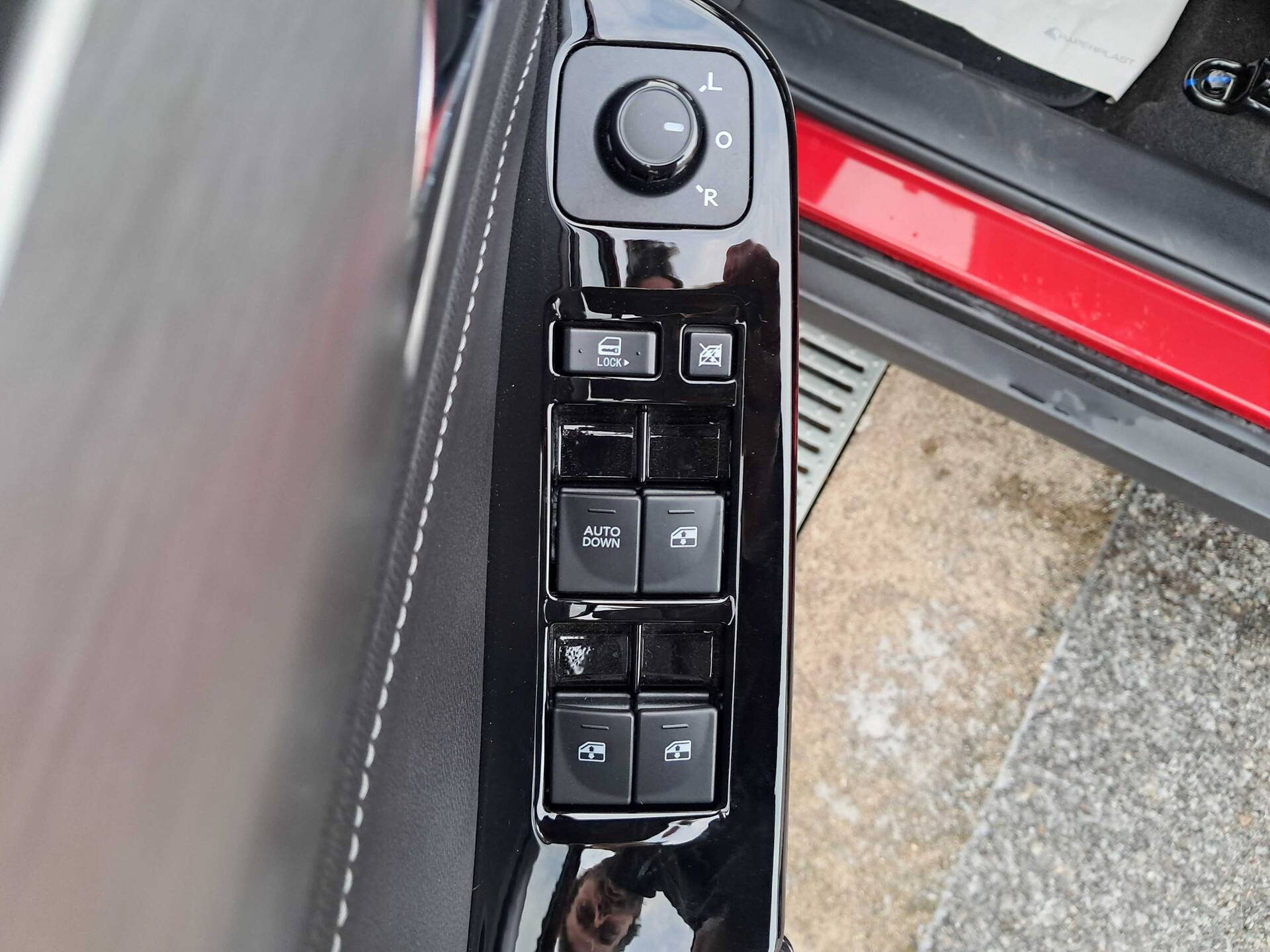 product-gallery-image