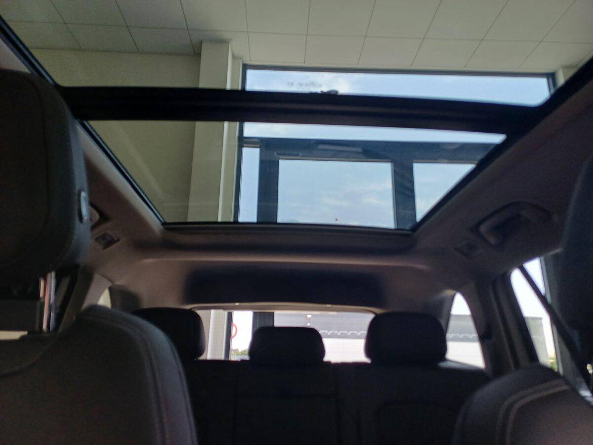 product-gallery-image