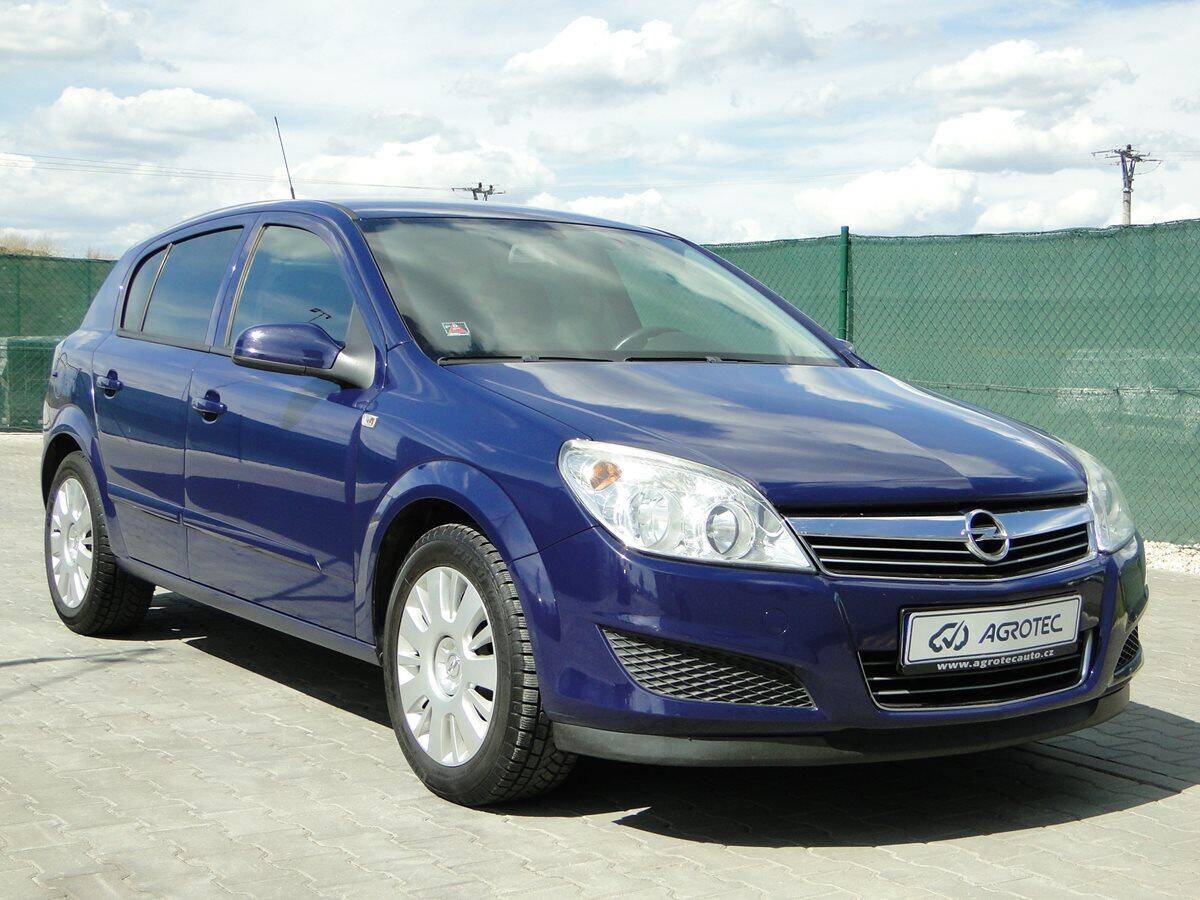 Opel Astra 1.4 16V  66kW ESSENTIA