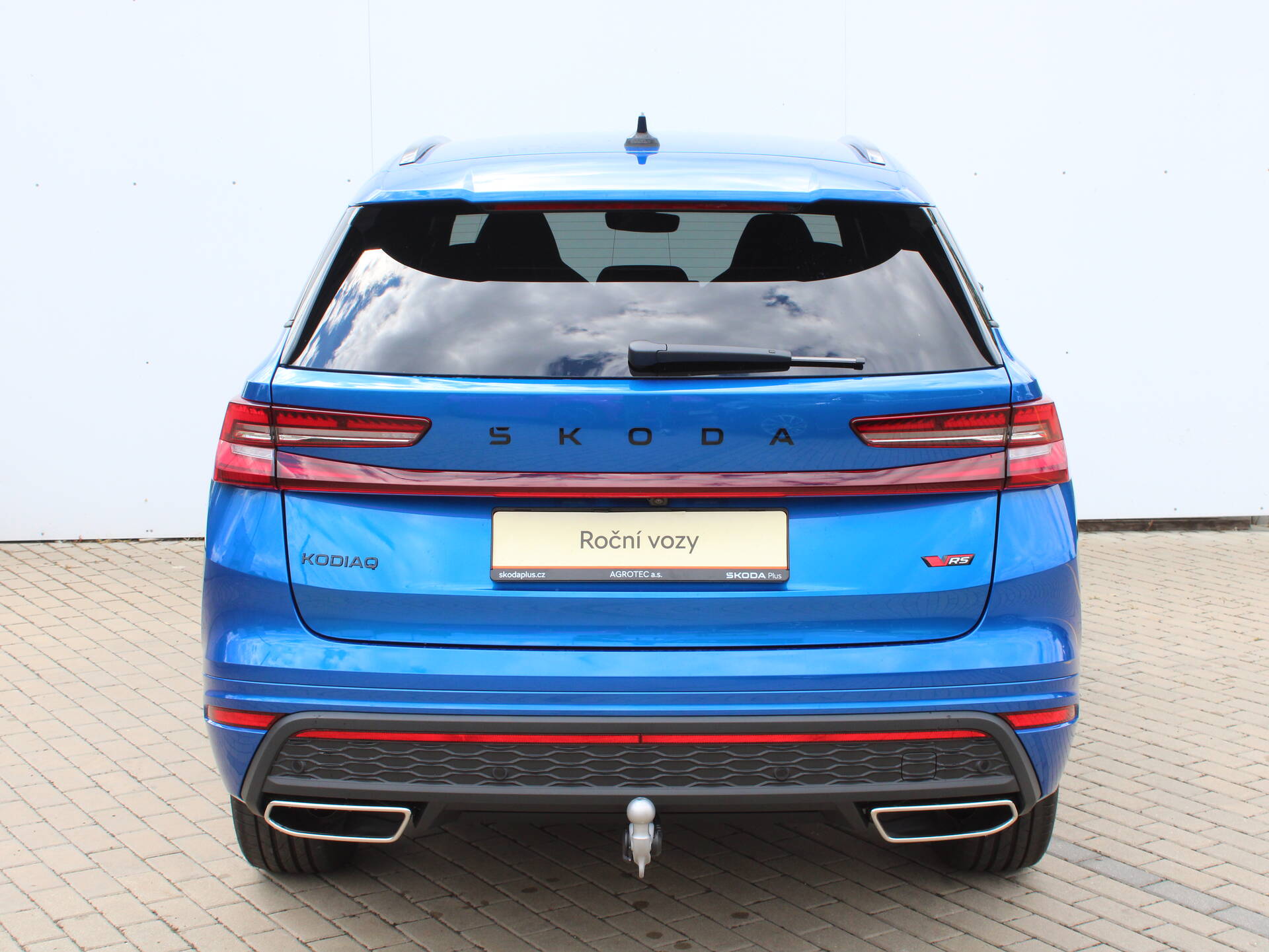 product-gallery-image