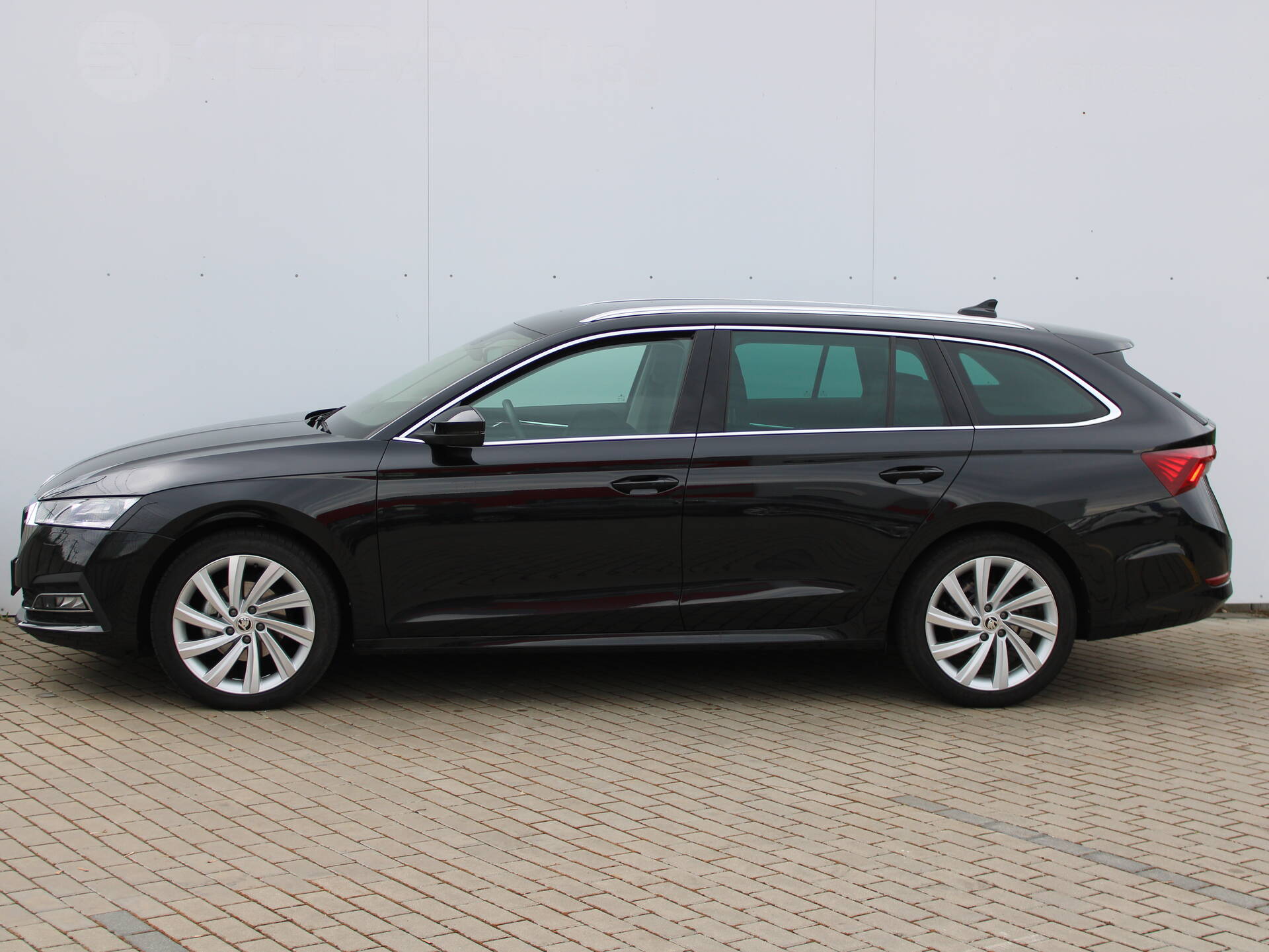 Skoda Octavia Combi 2.0 TDI 110kW DSG Style Combi