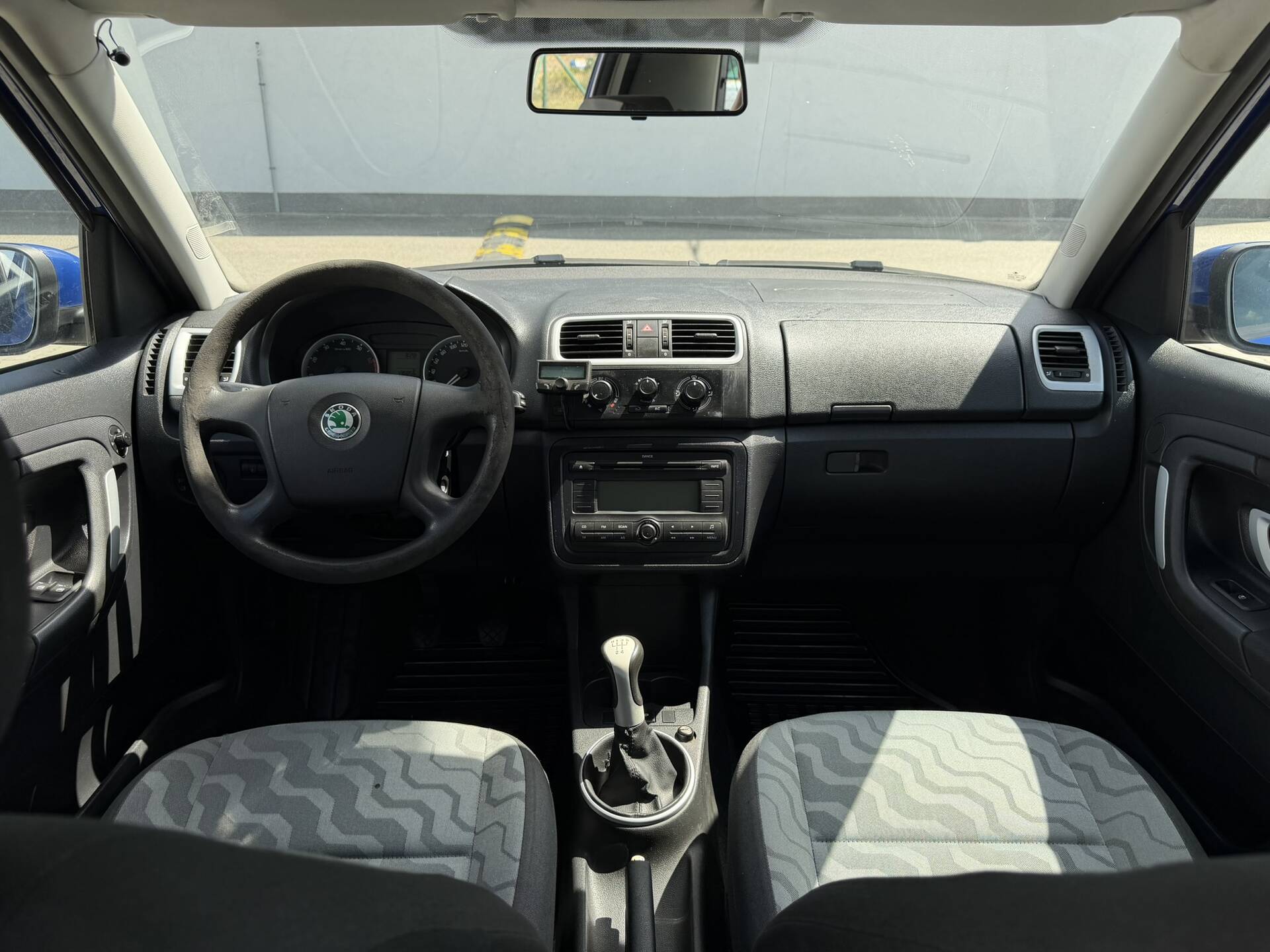 product-gallery-image
