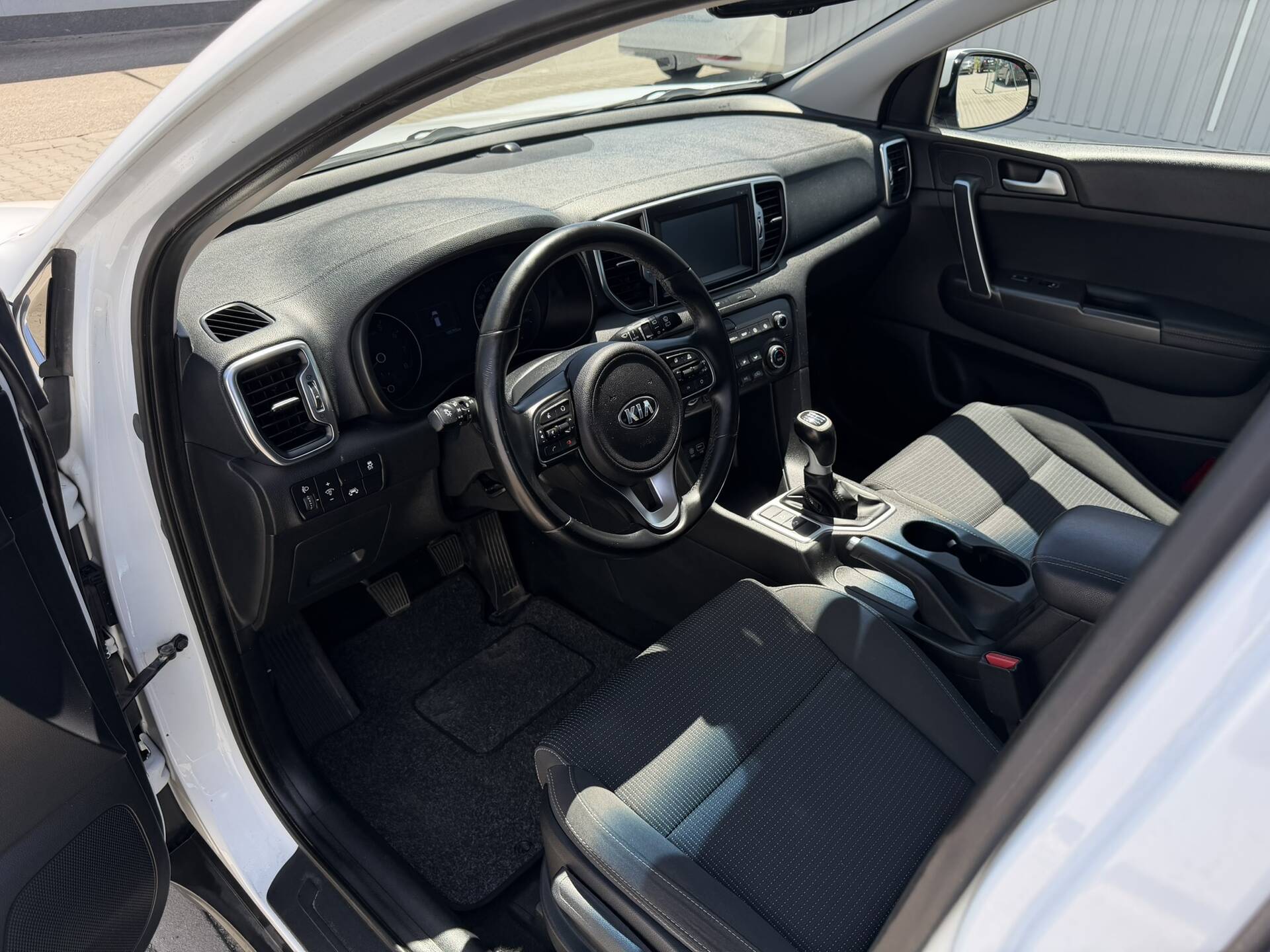 product-gallery-image