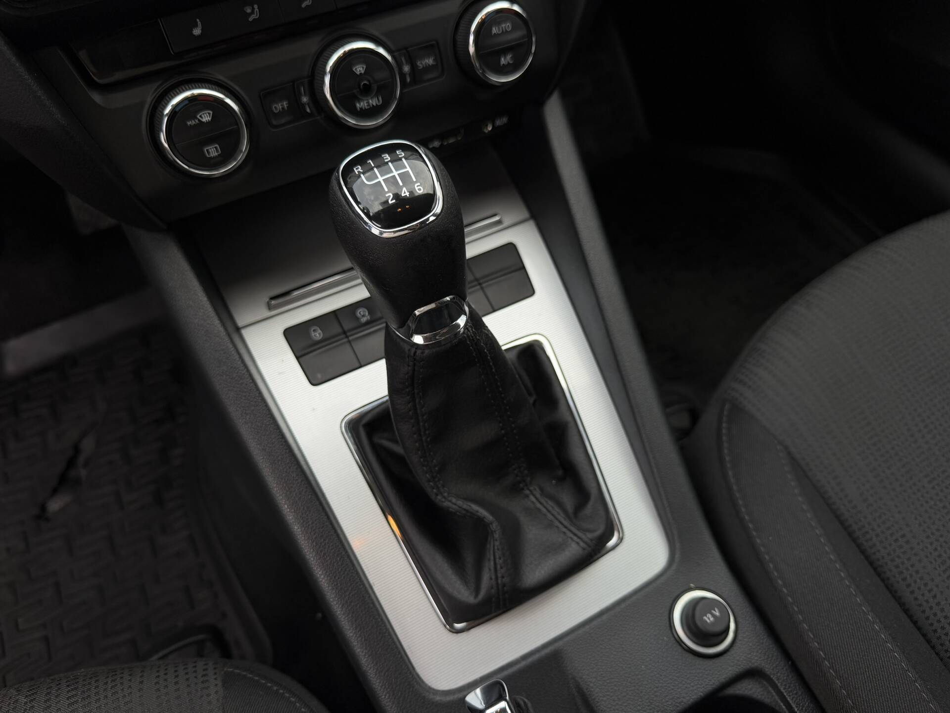 product-gallery-image