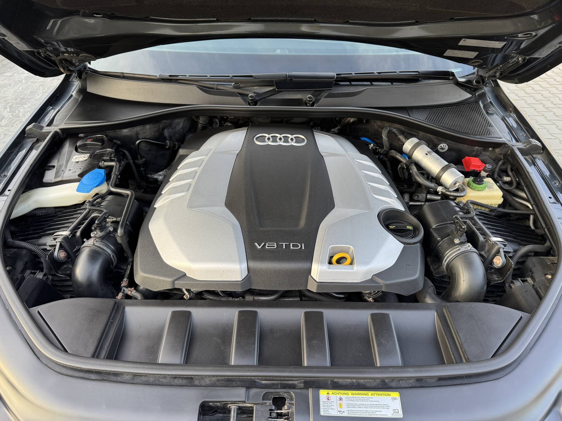 product-gallery-image