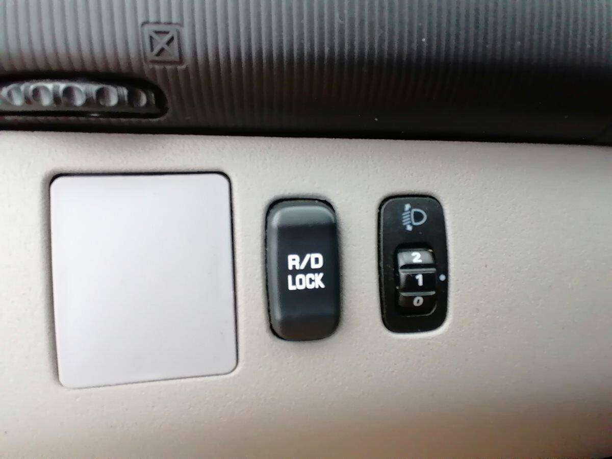 product-gallery-image
