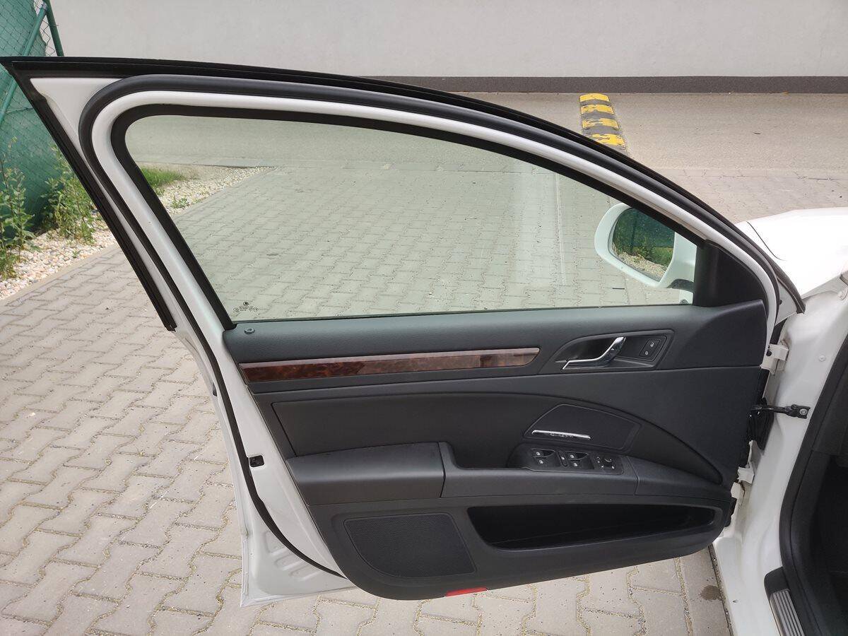 product-gallery-image