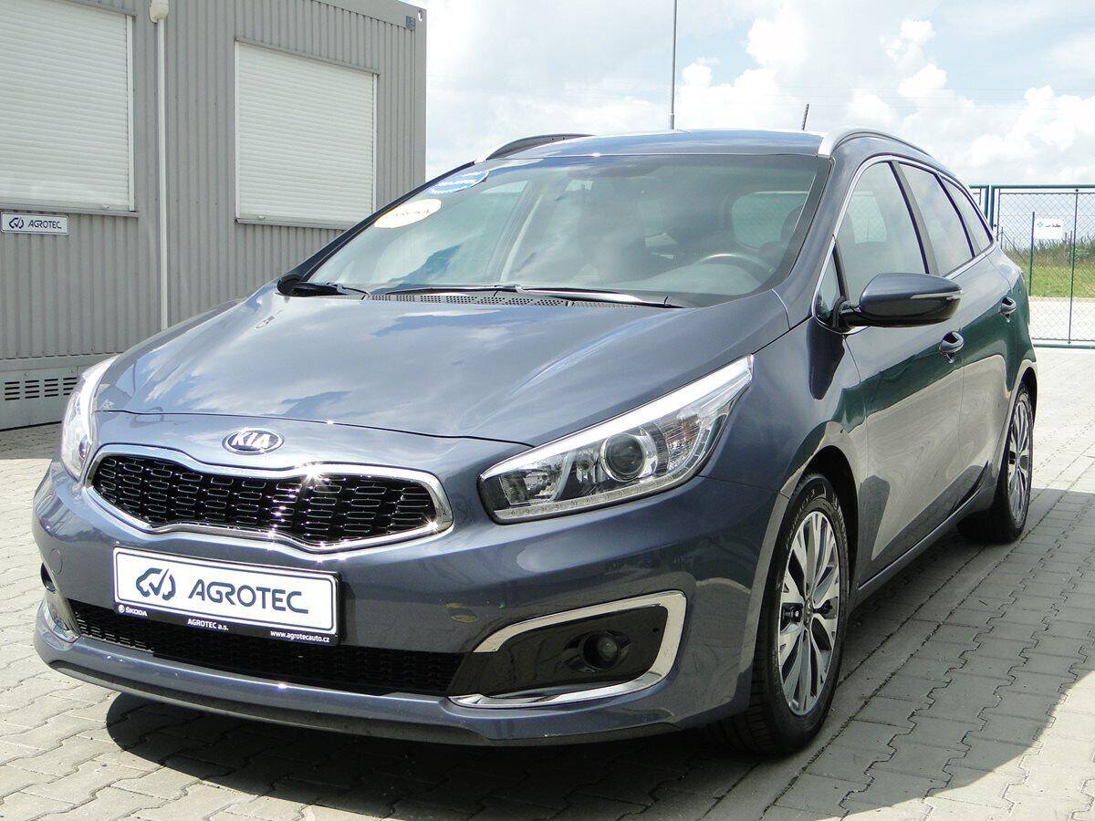 Kia Ceed 1.6 GDI 99kW EXLUSIVE