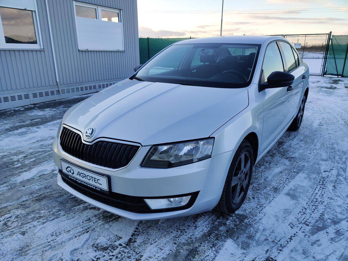 Škoda Octavia 1.6 TDI 77 kW CR DPF Active