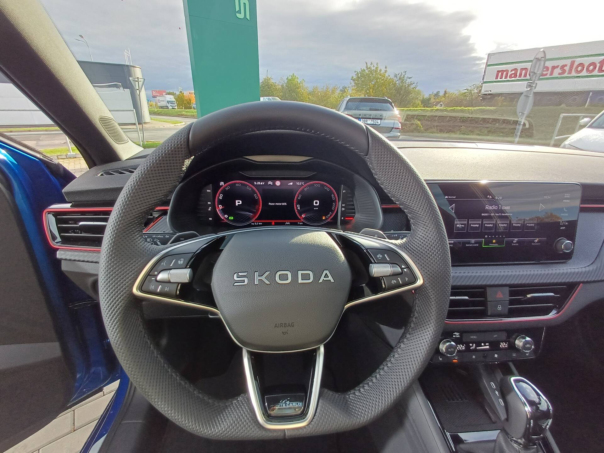 product-gallery-image