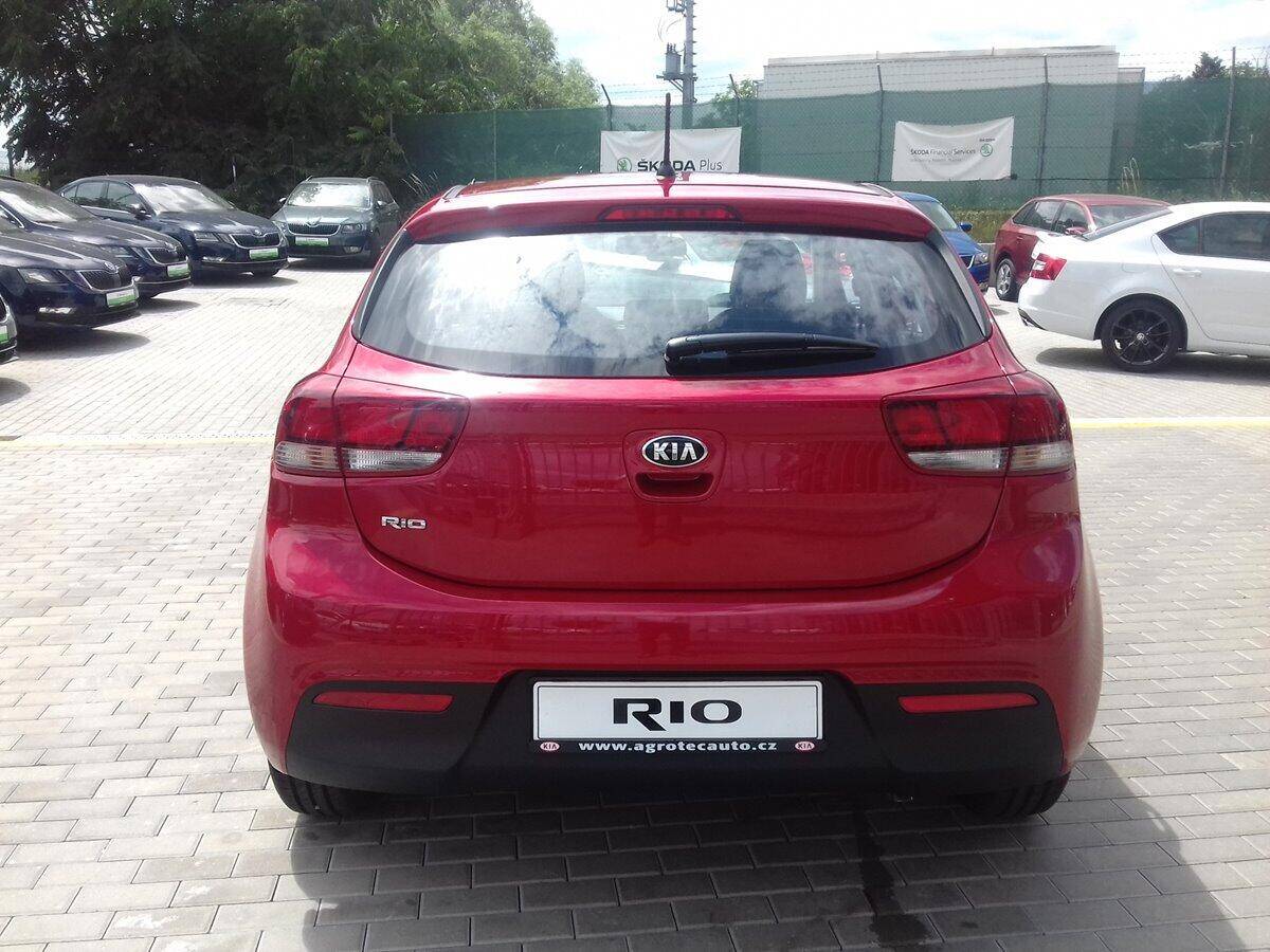 Kia Rio 1.25 CVVT 62 kW 