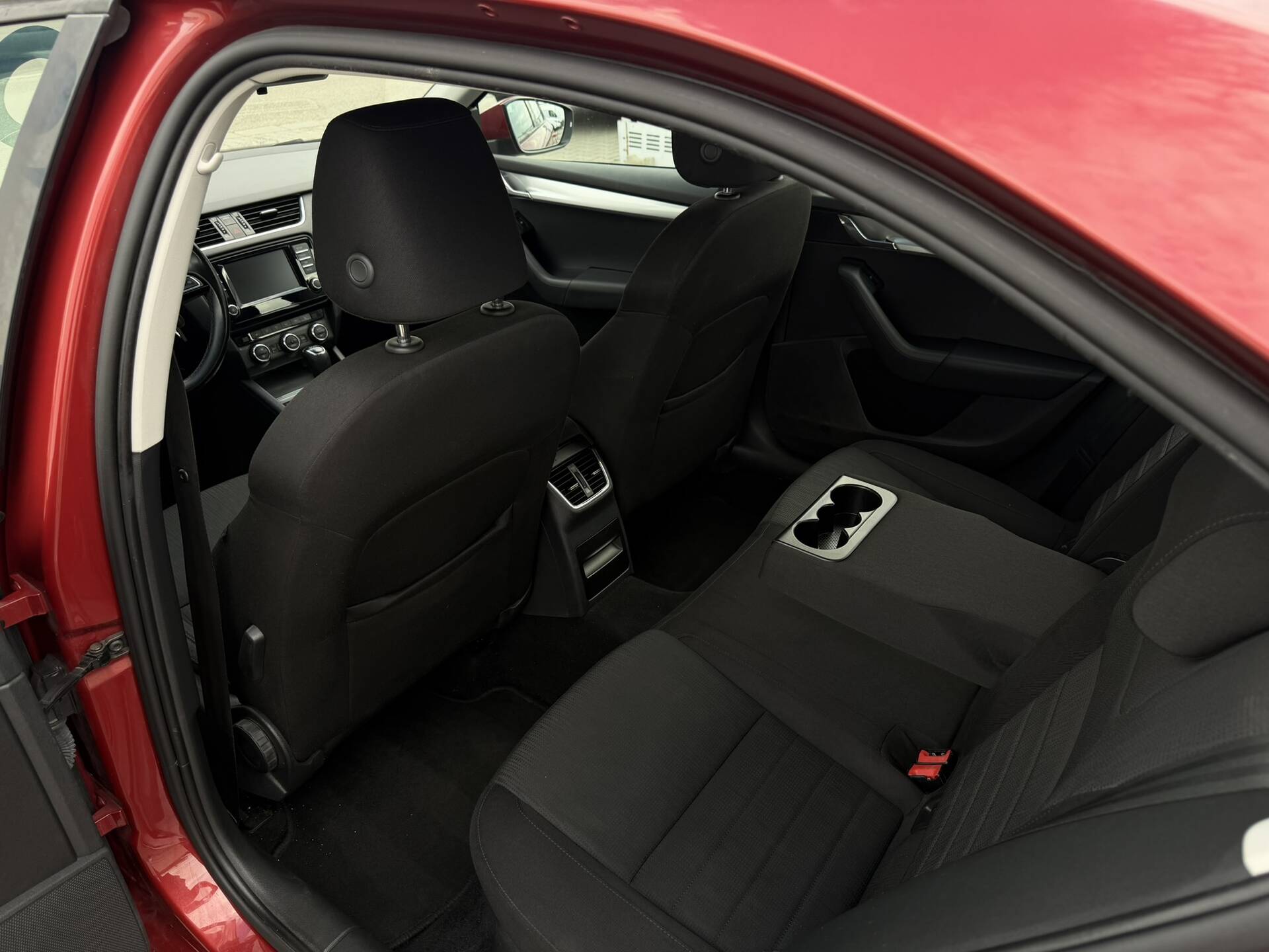 product-gallery-image