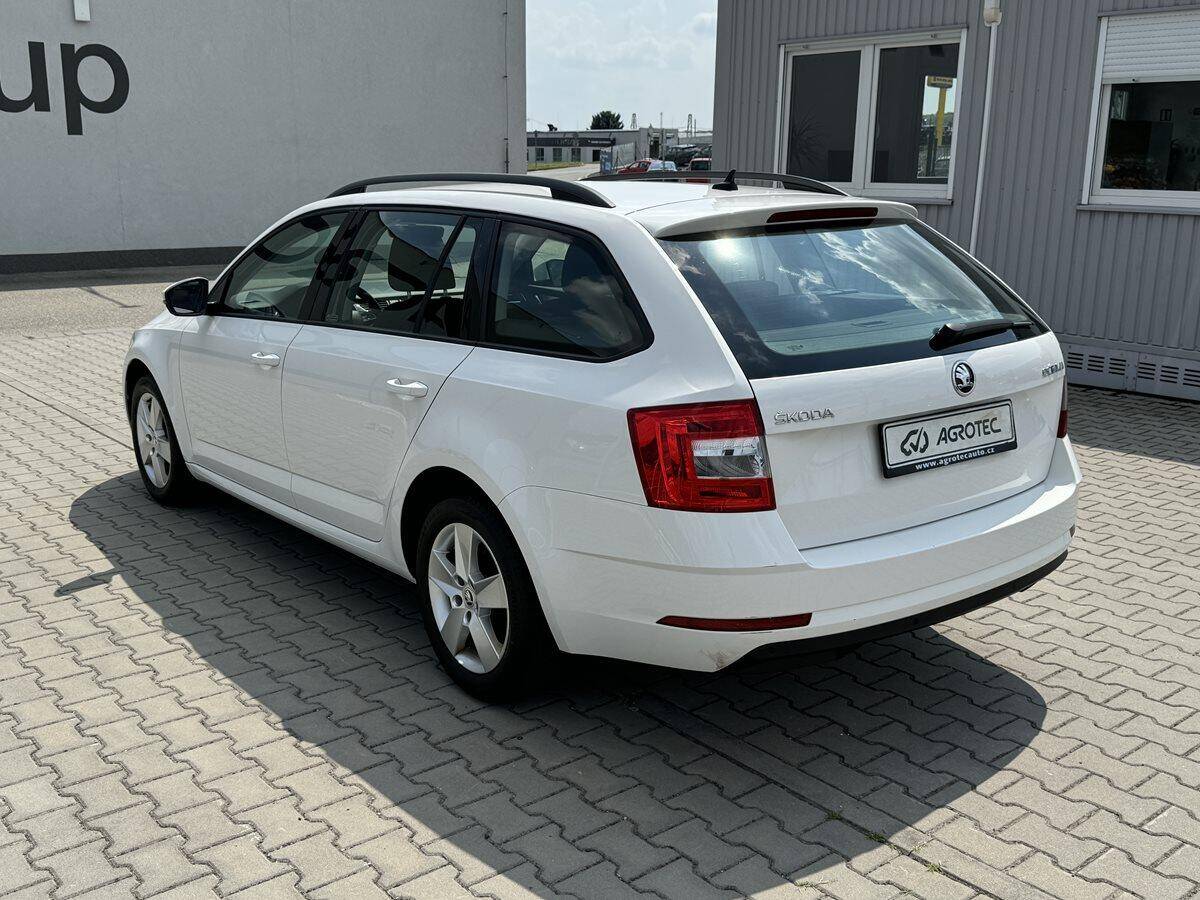 Škoda Octavia 1.6 TDI 85kW Ambition Combi
