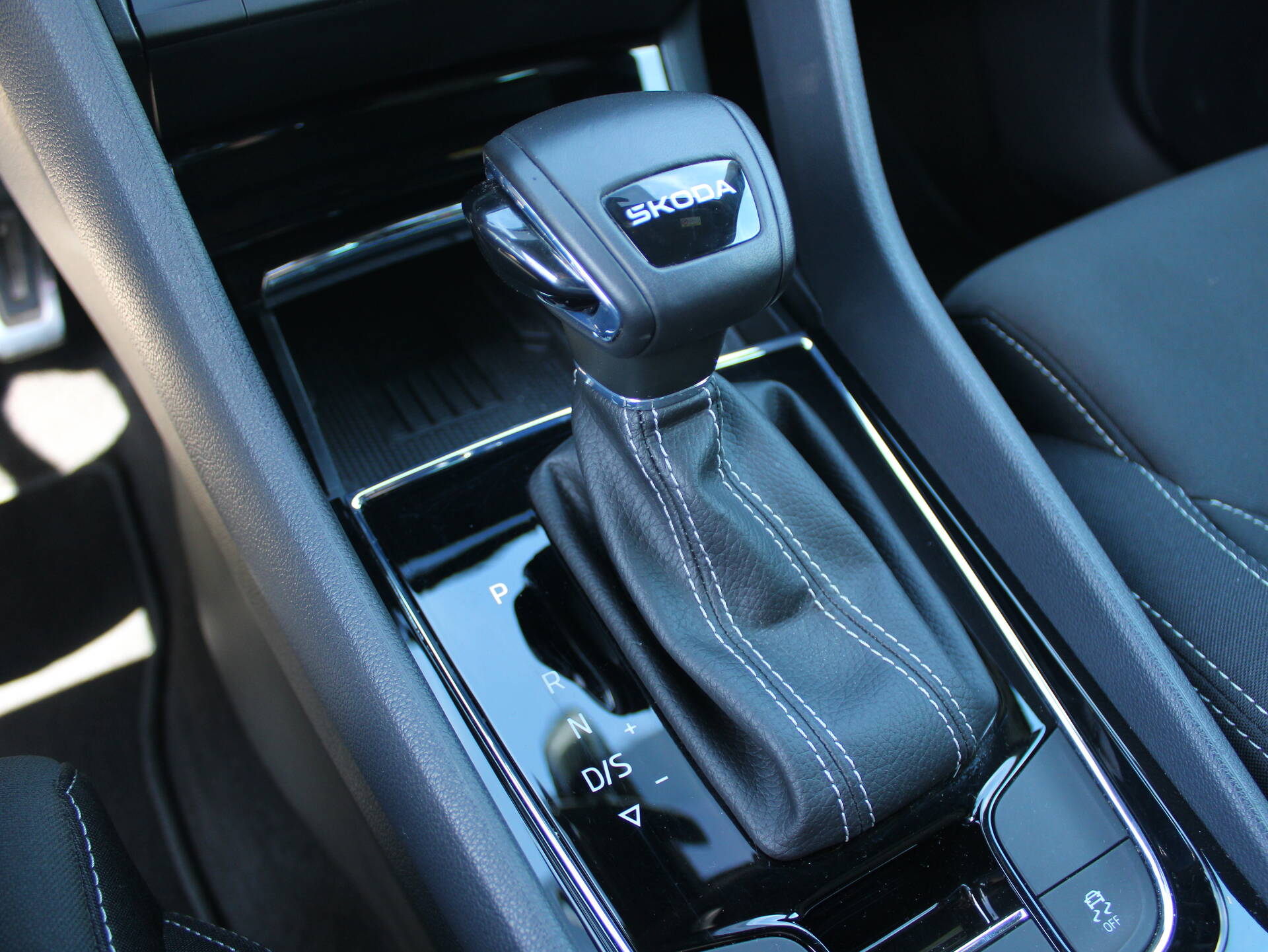 product-gallery-image