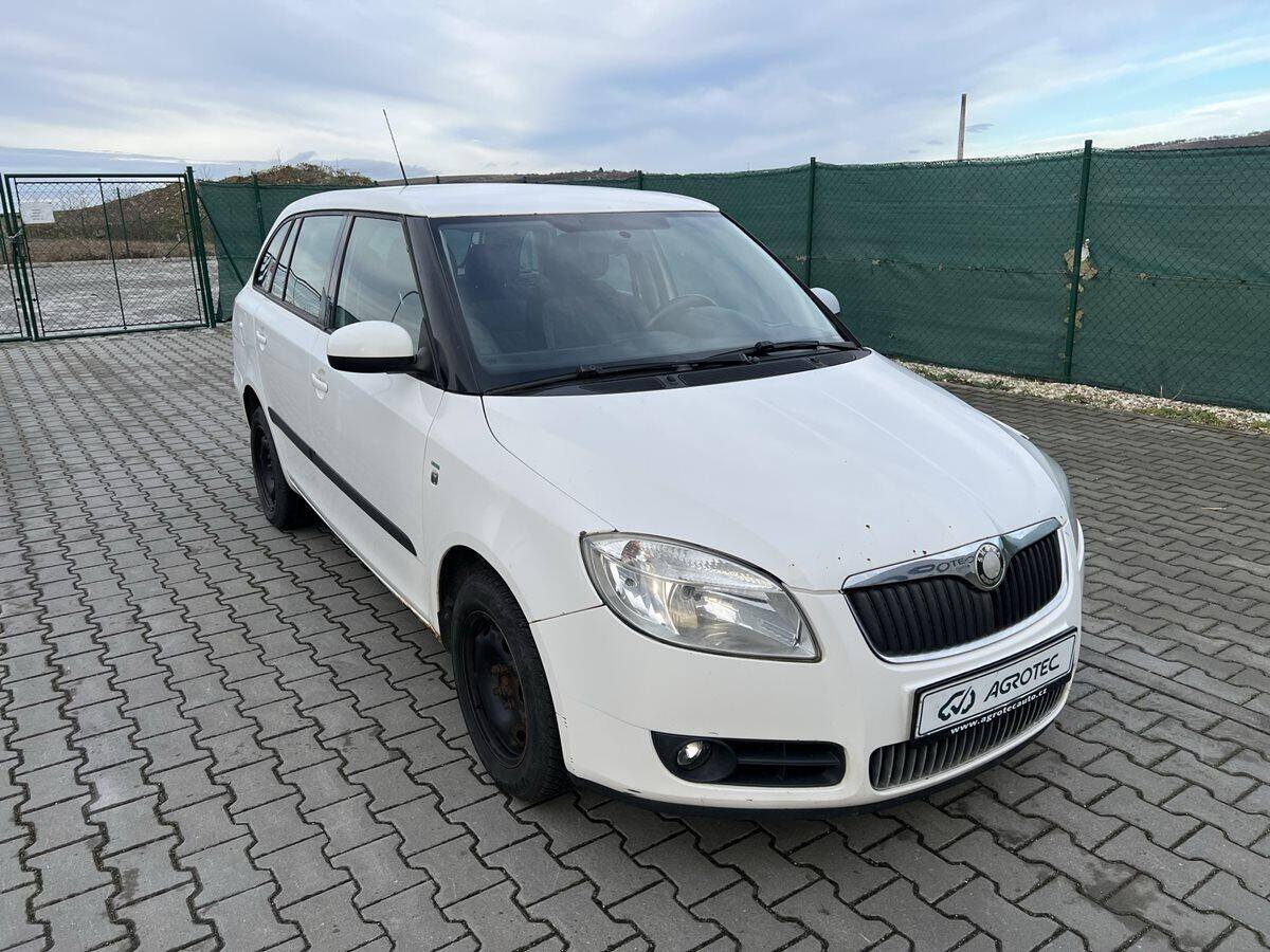 Škoda Fabia 1.2 HTP 51 kW Ambiente Combi