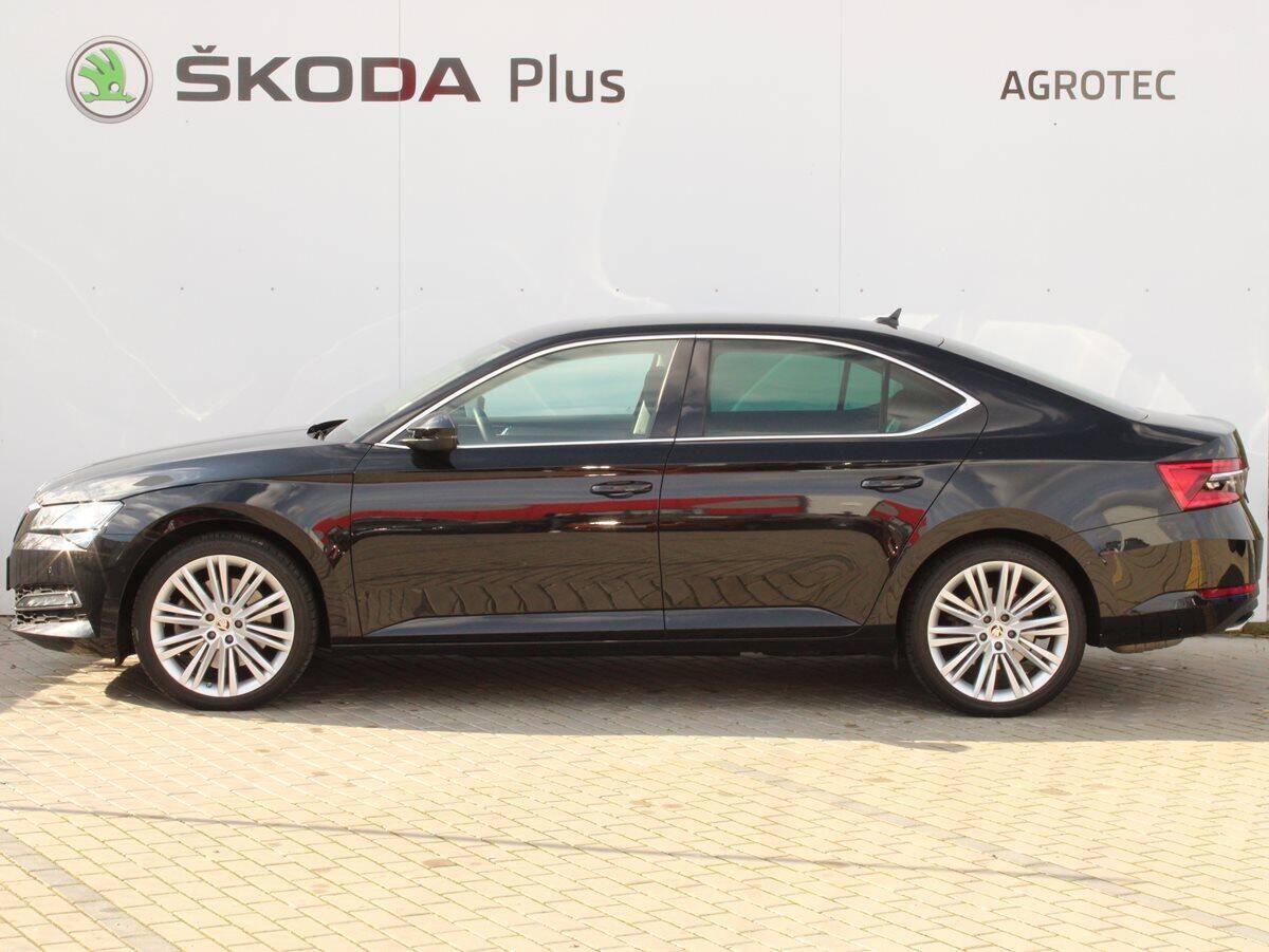 Škoda Superb 2.0 TSI 206kW Style 4x4 DSG