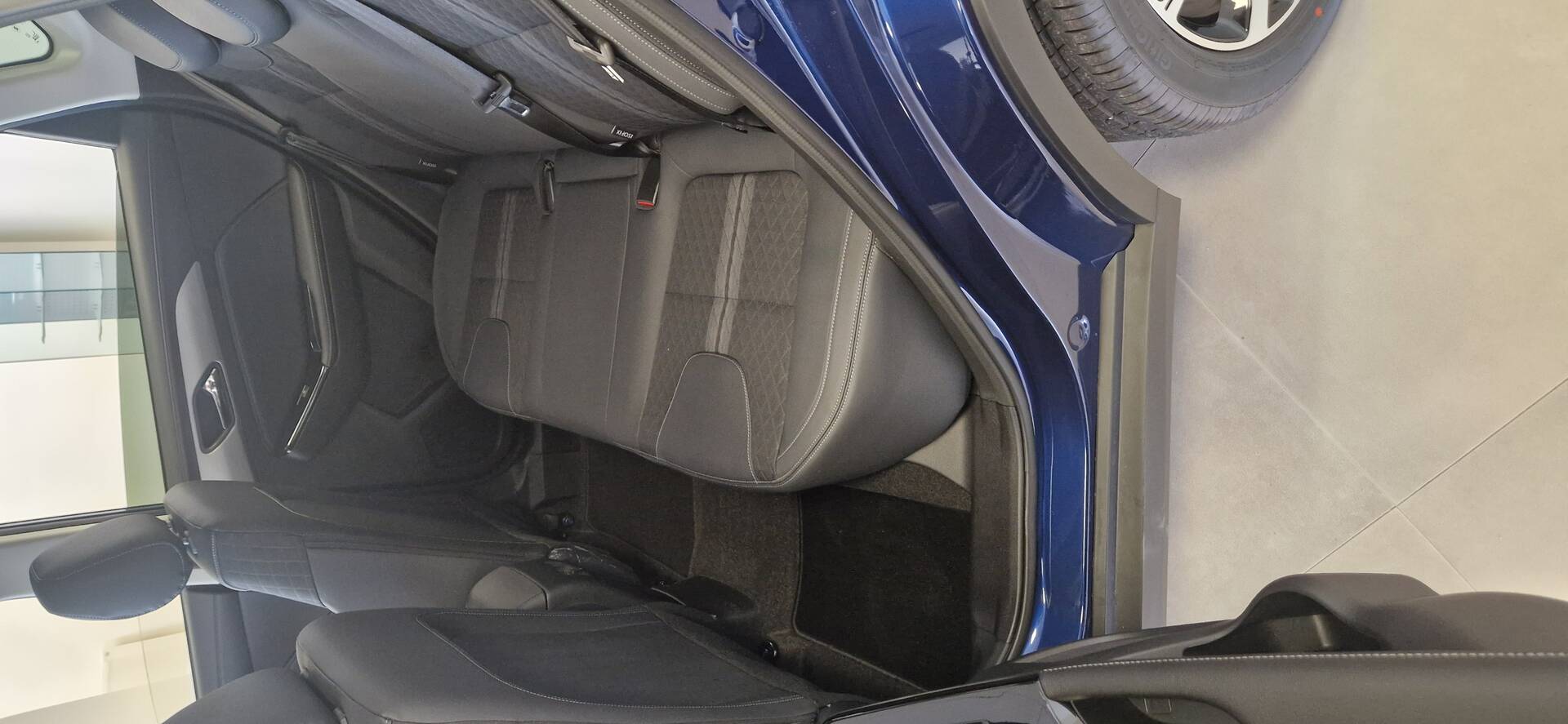 product-gallery-image