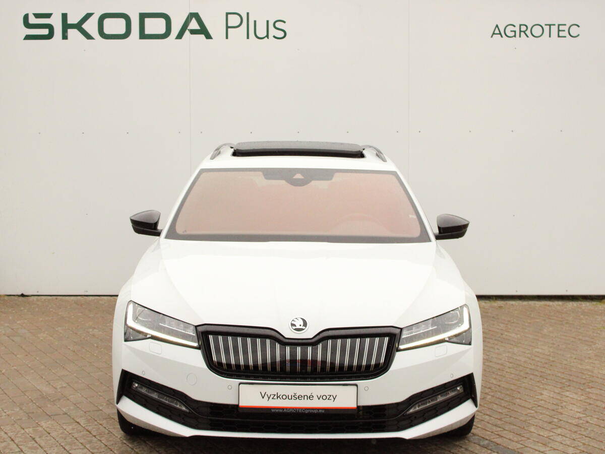 Škoda Superb 1.4 TSI 160kW iV SportLine Com