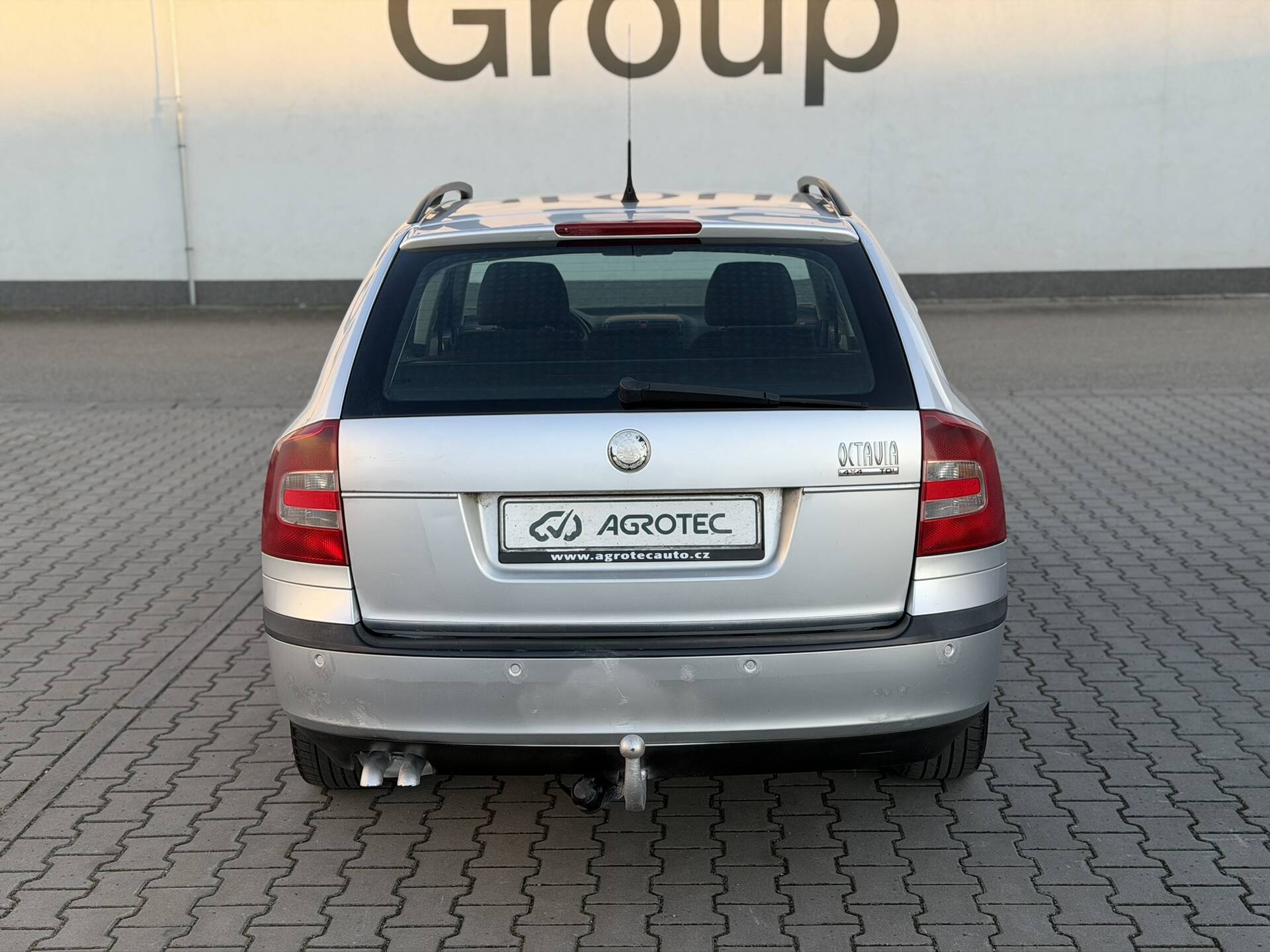 product-gallery-image