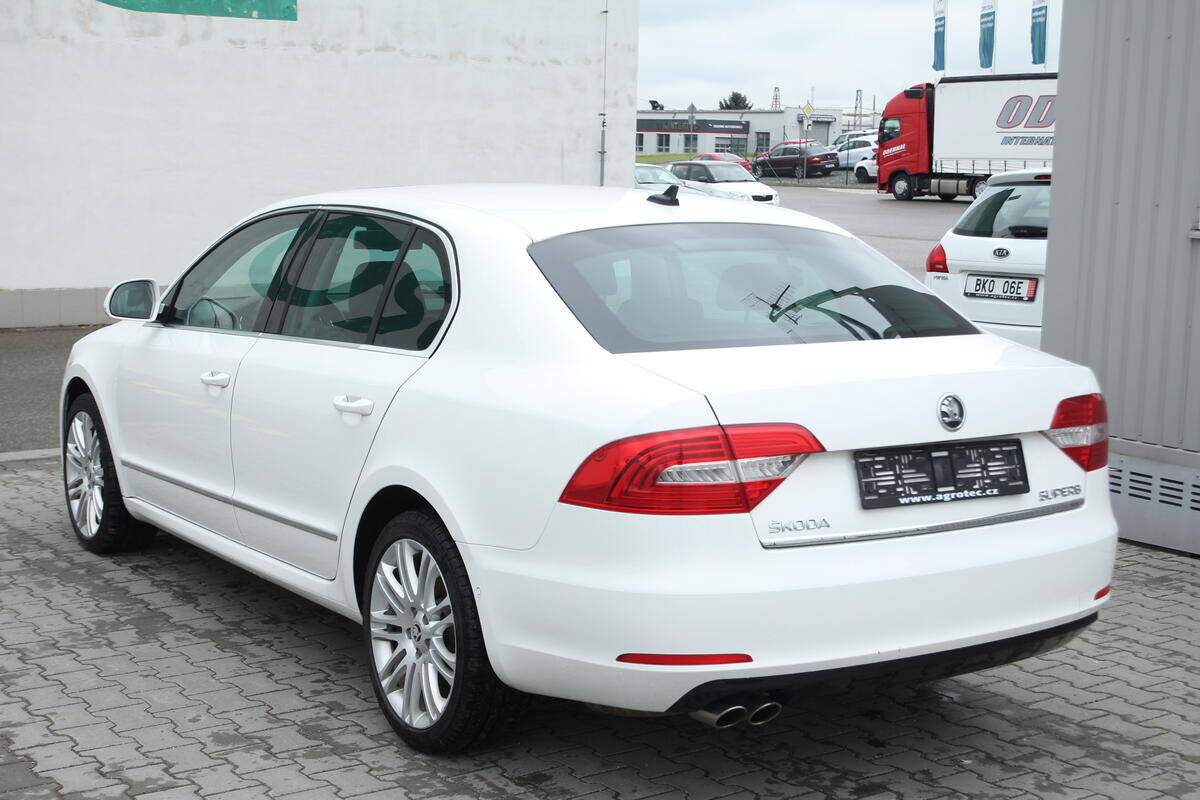 Škoda Superb