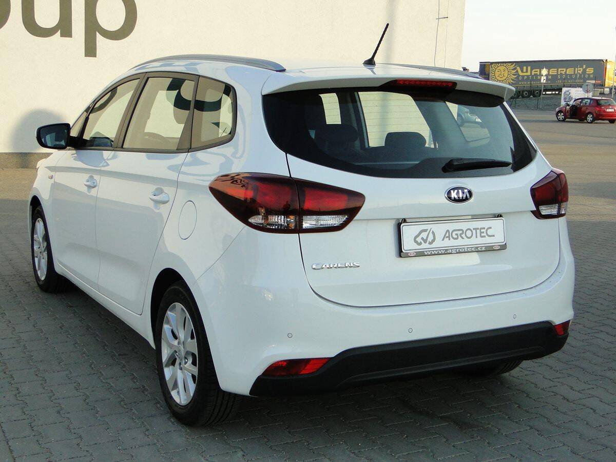Kia Carens