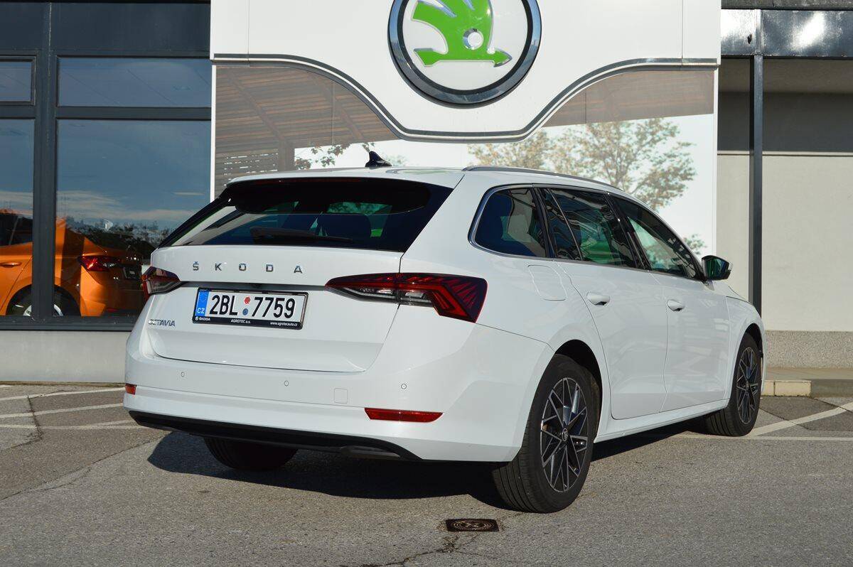 Škoda Octavia Combi 2.0 TDI 110 kW Style