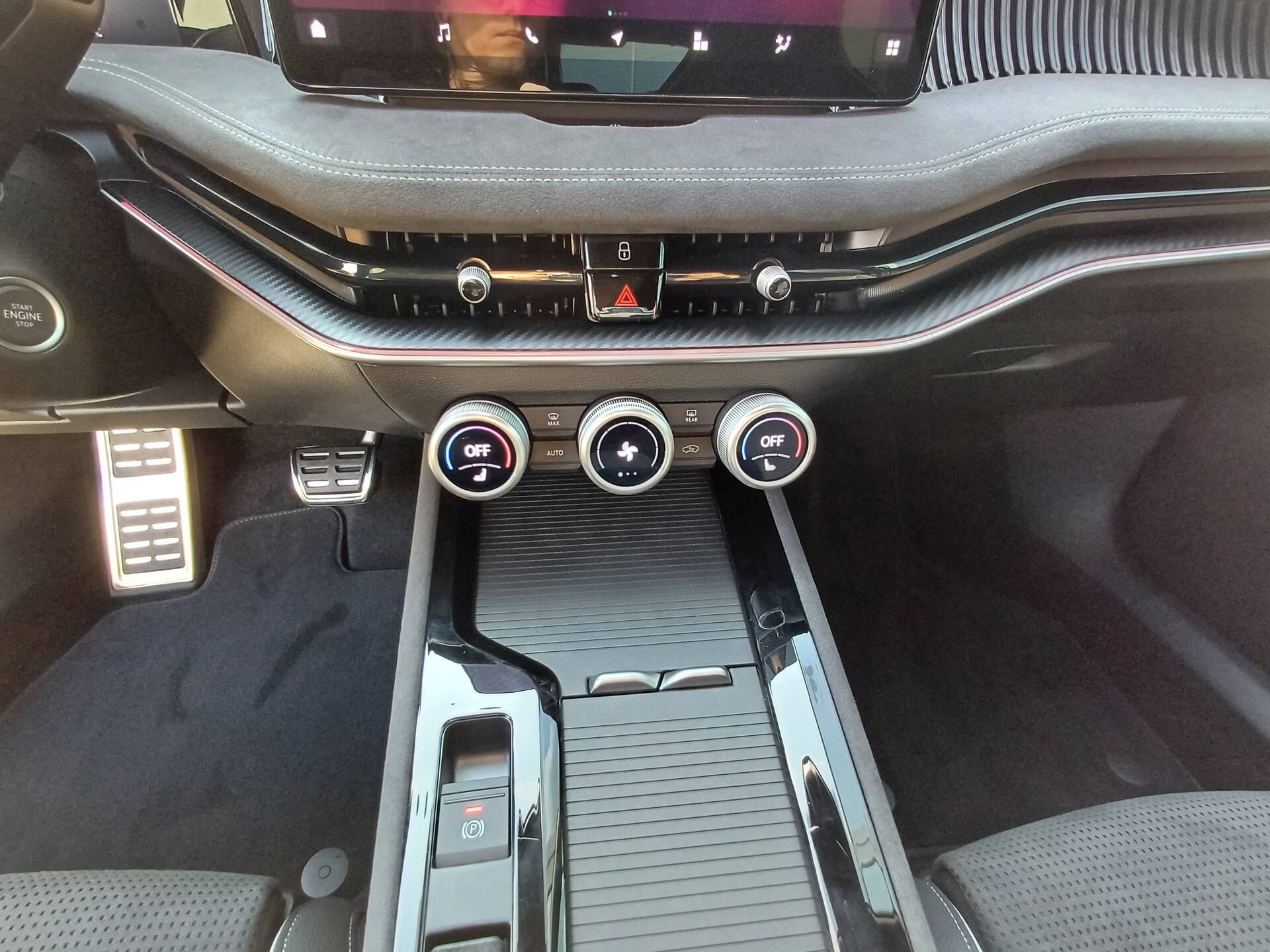 product-gallery-image