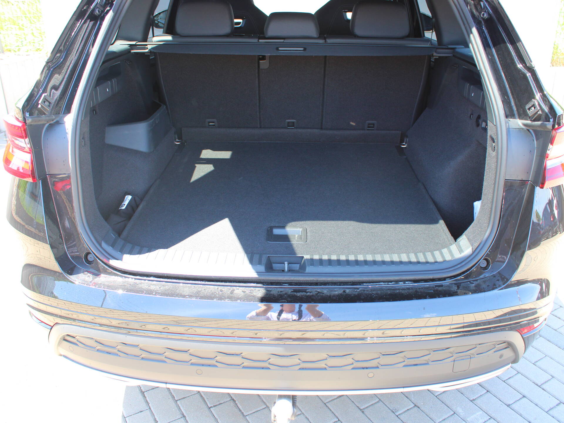 product-gallery-image