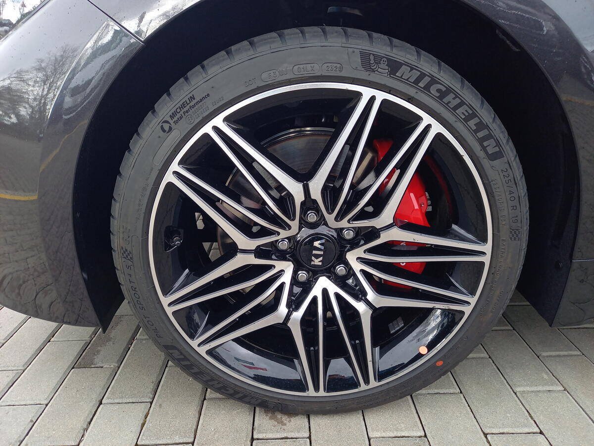 product-gallery-image