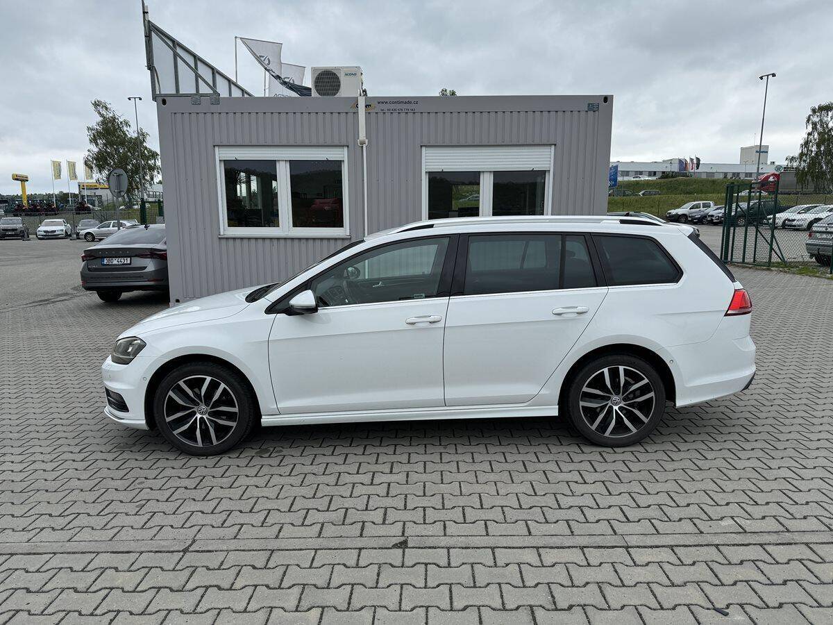 Volkswagen Golf 1.4 TSI 110 kW R-Line Highline