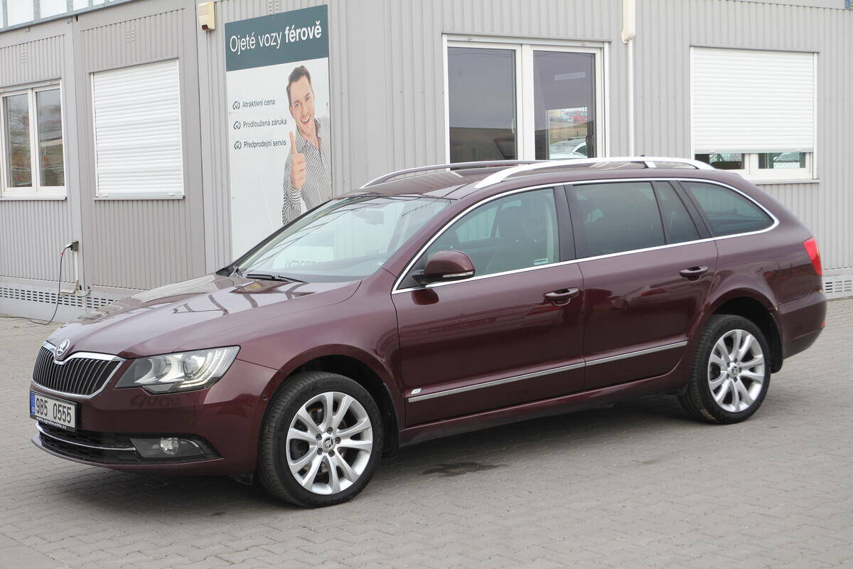 Škoda Superb