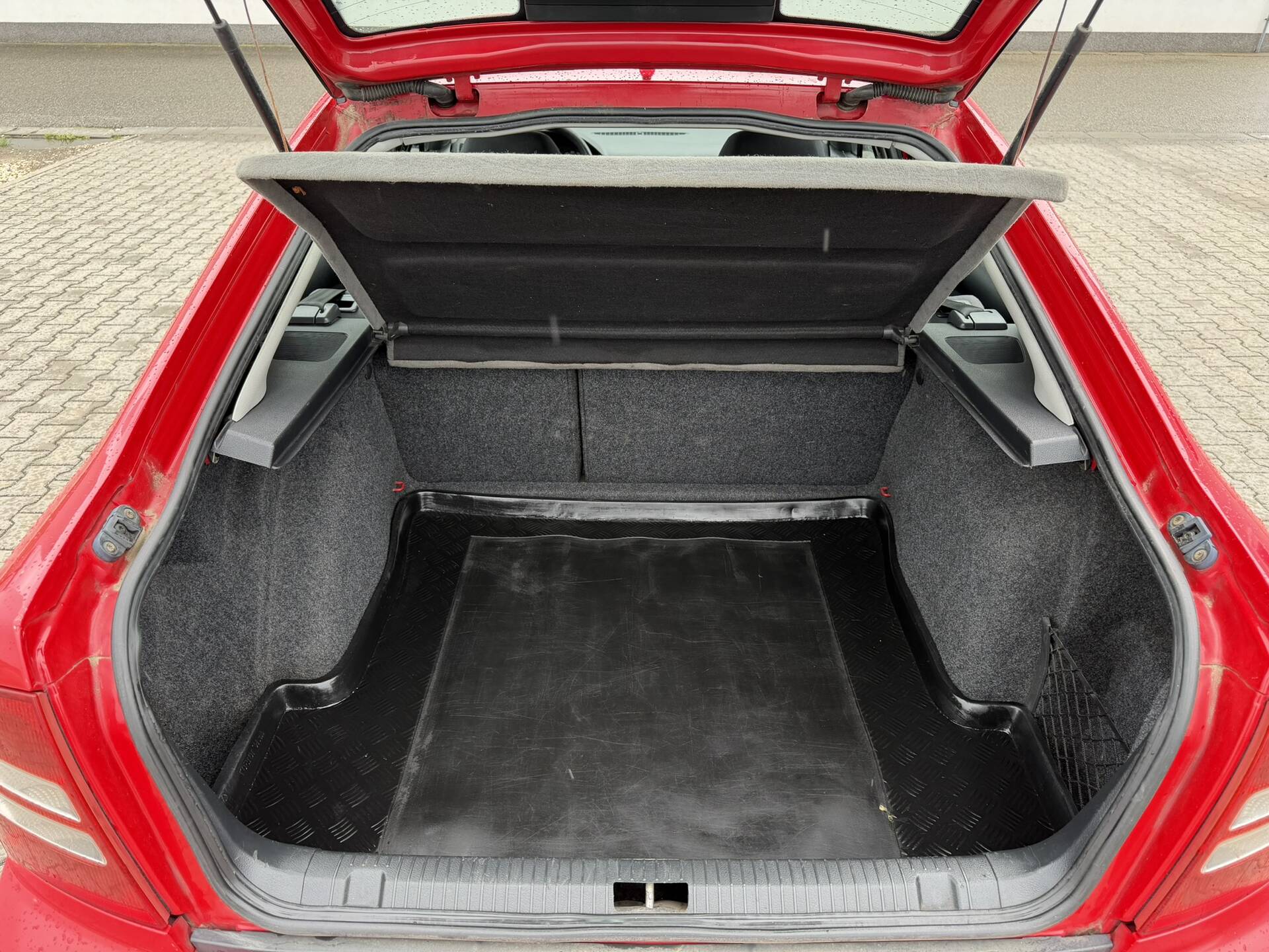 product-gallery-image
