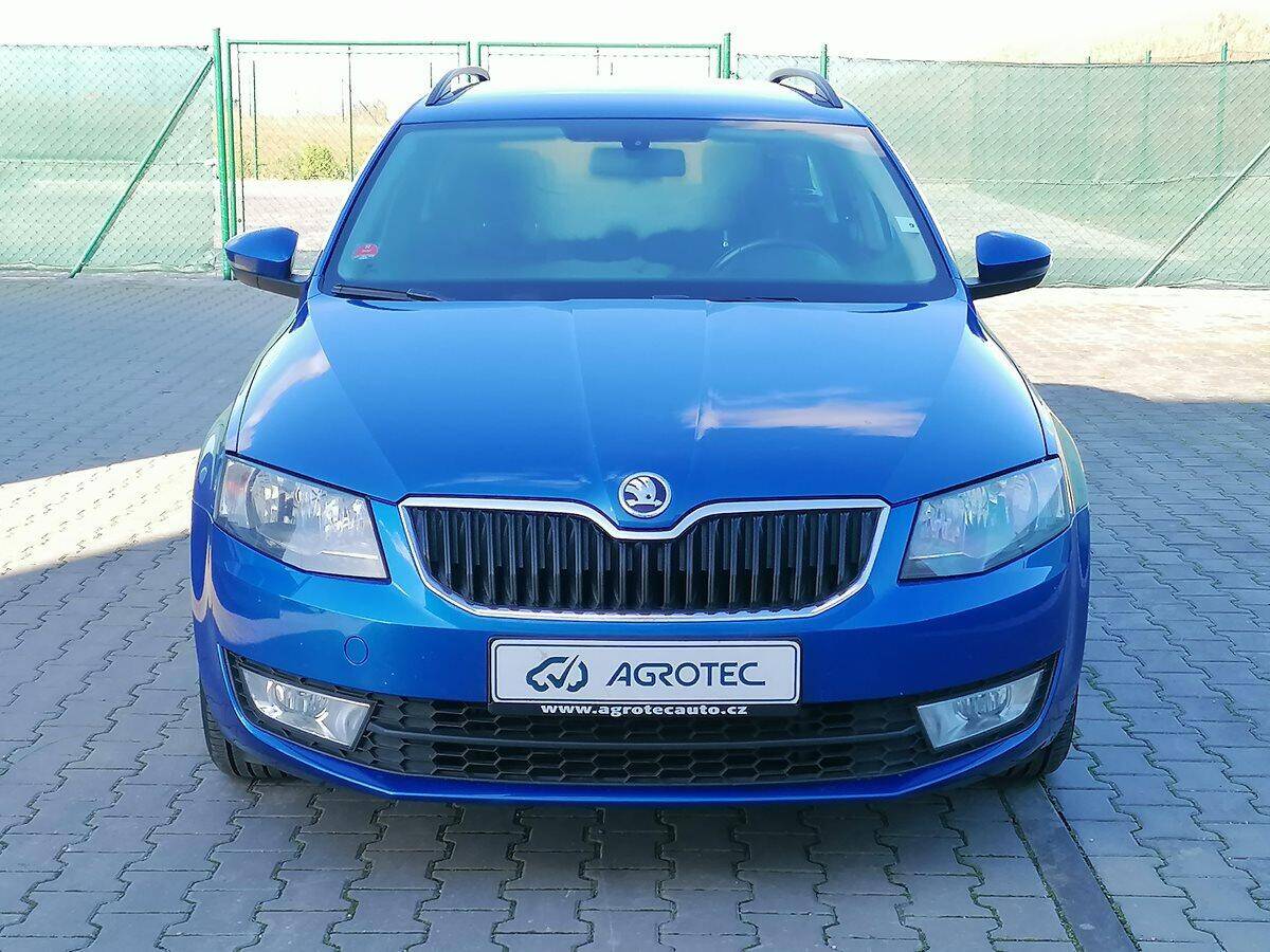 Škoda Octavia 2.0 TDI 110kW DSG Style Combi