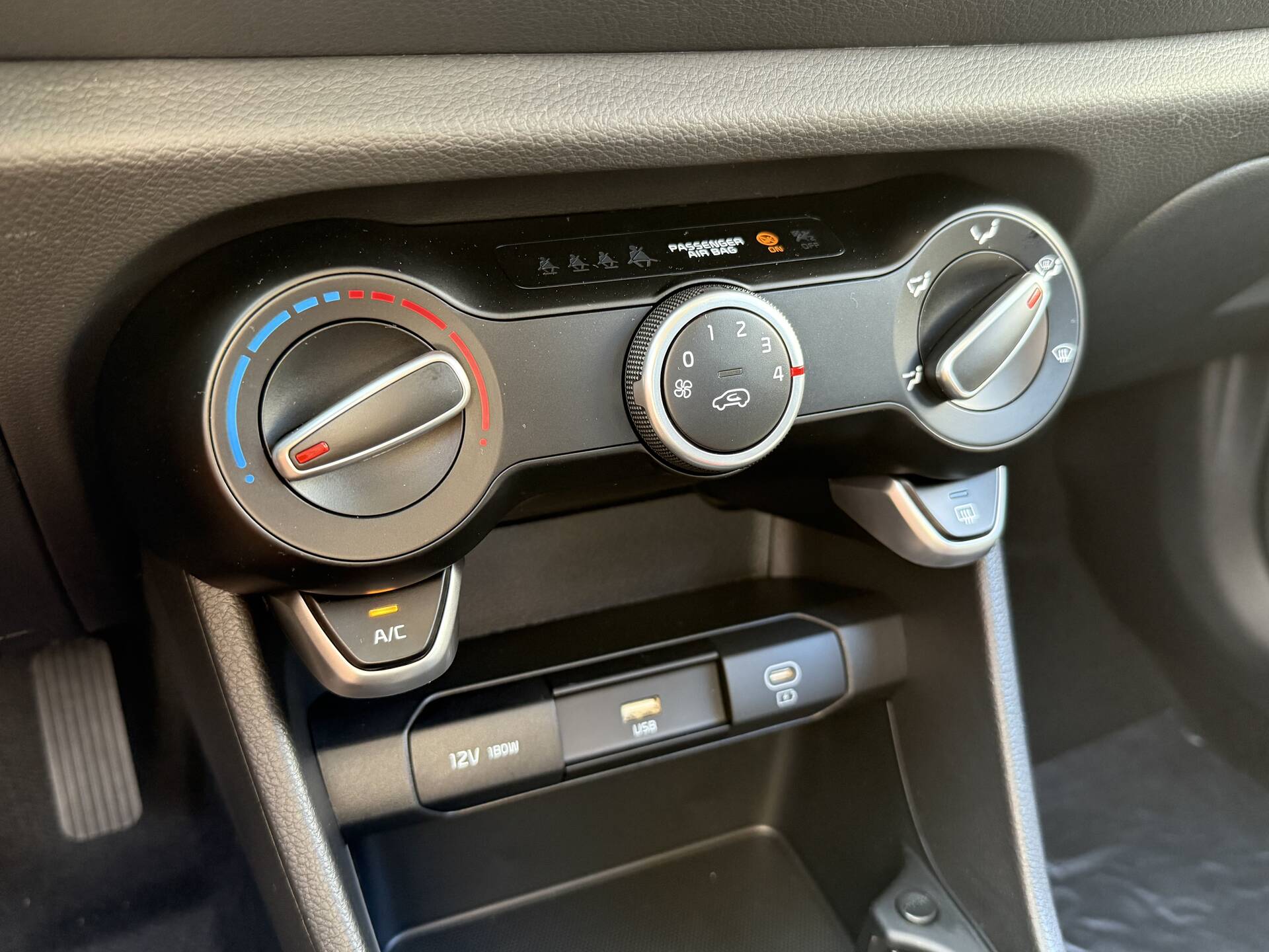 product-gallery-image