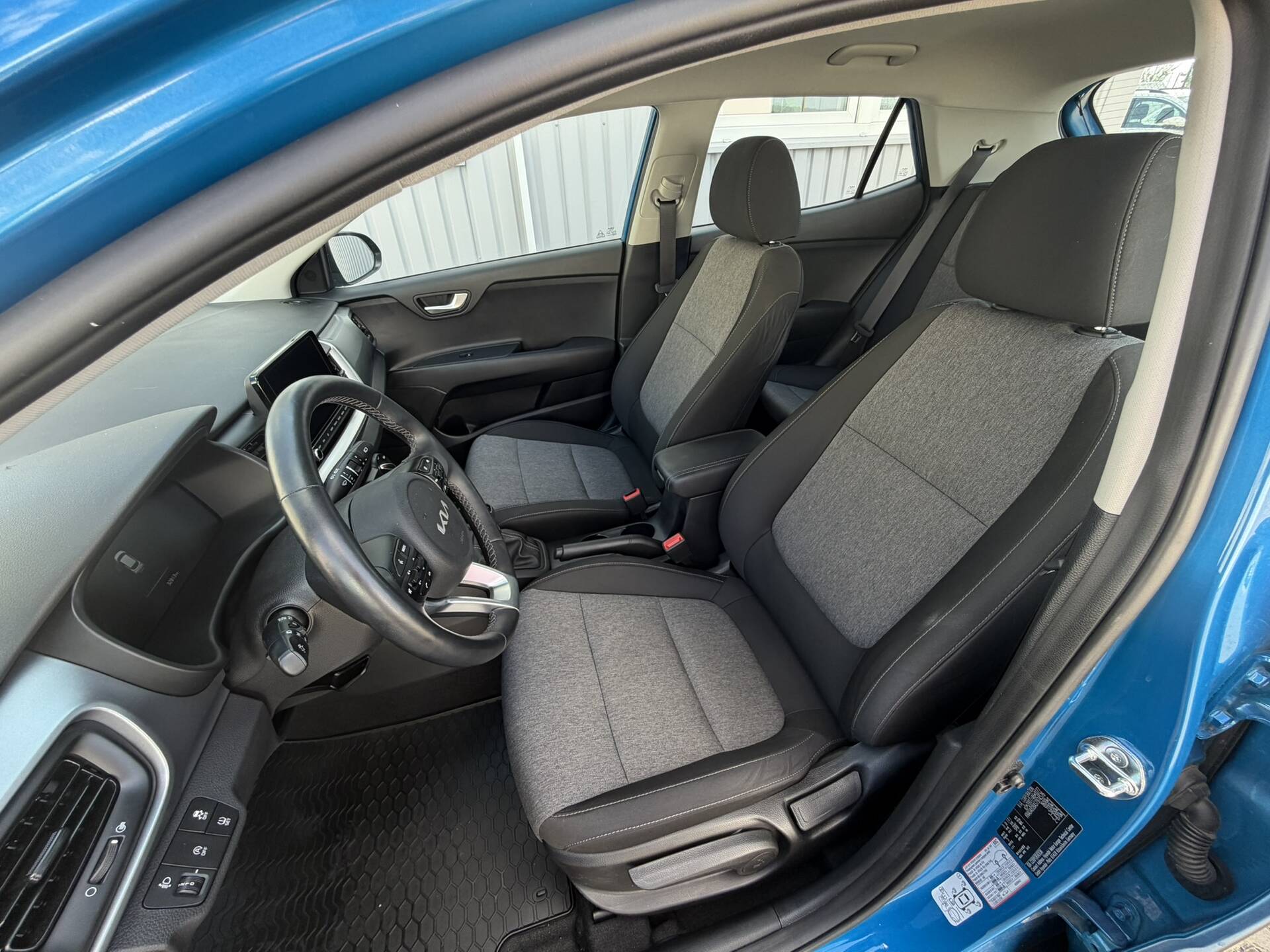 product-gallery-image