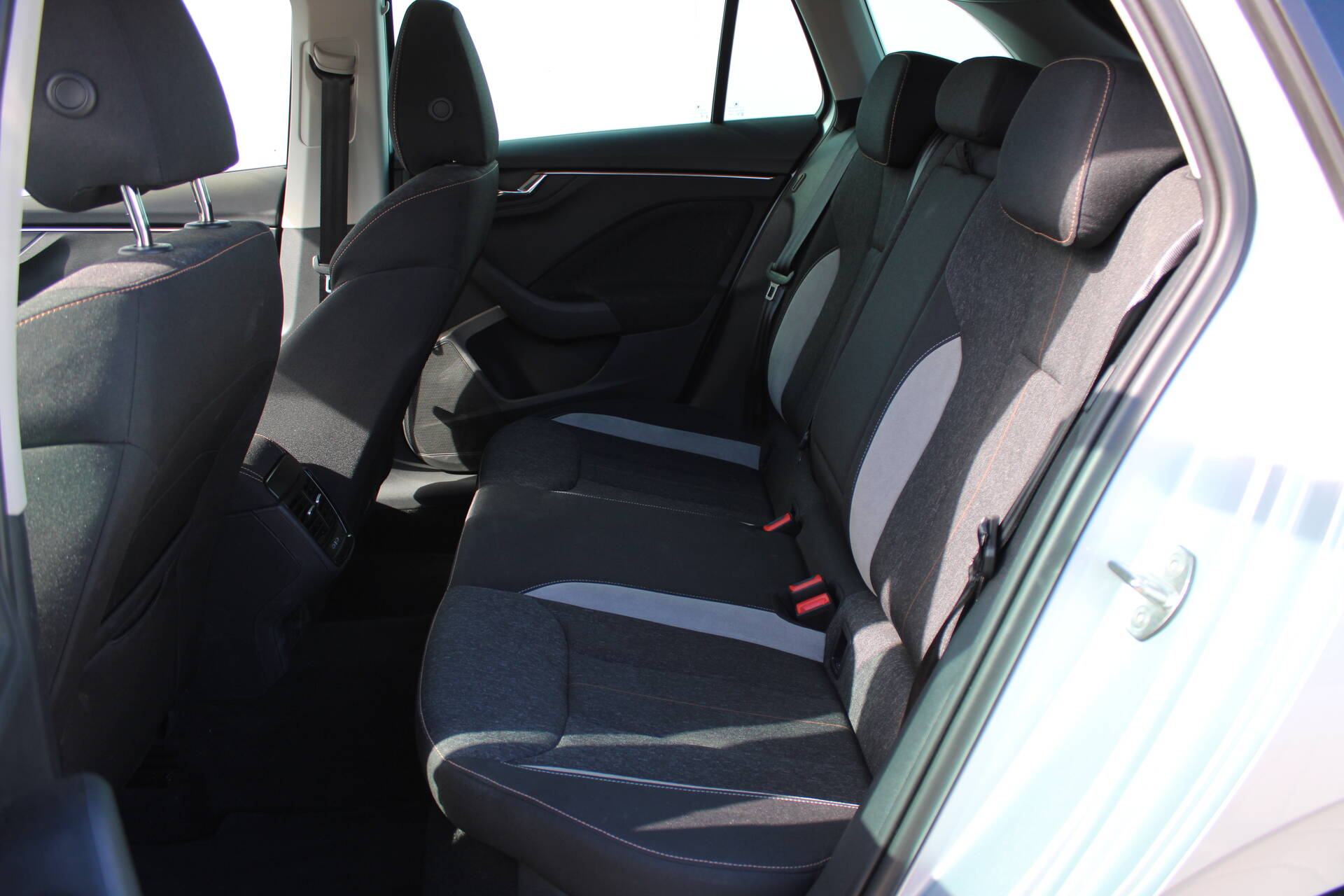 product-gallery-image