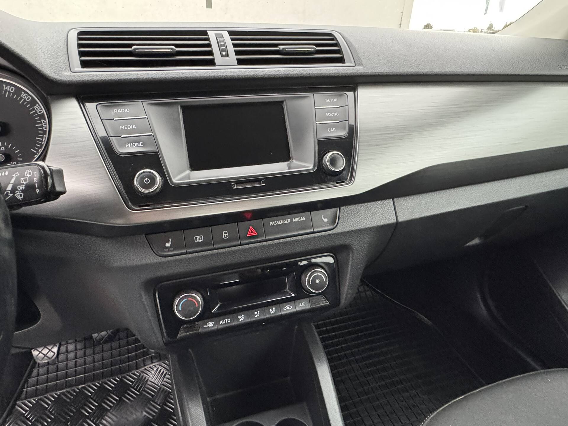 product-gallery-image