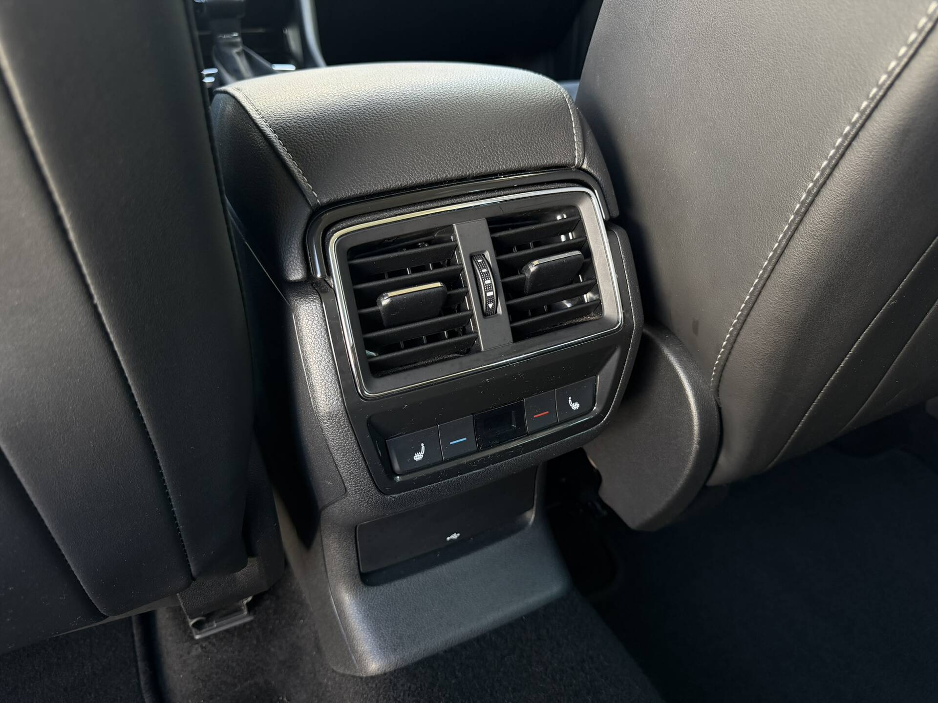 product-gallery-image