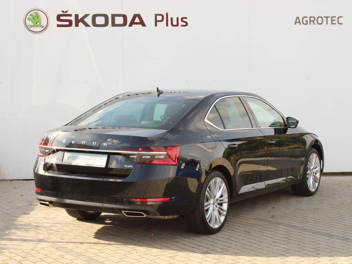 Škoda Superb 2.0 TSI 206kW Style 4x4 DSG