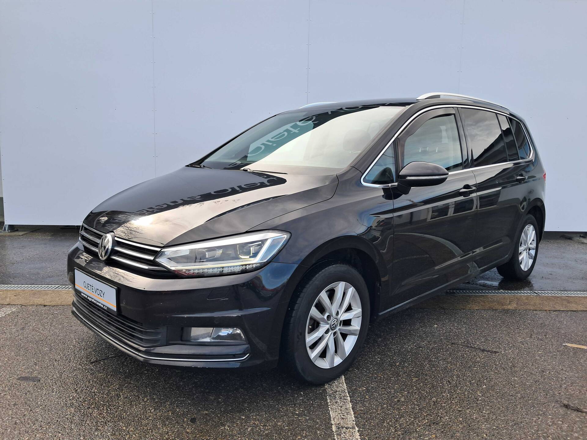 Volkswagen Touran Highline 1.6 TDI 85 kW DSG