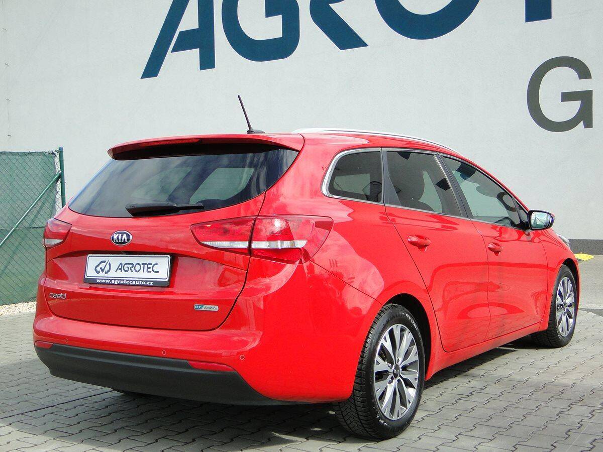 Kia Cee'd 1.6 GDI 99kW  EXCLUSIVE