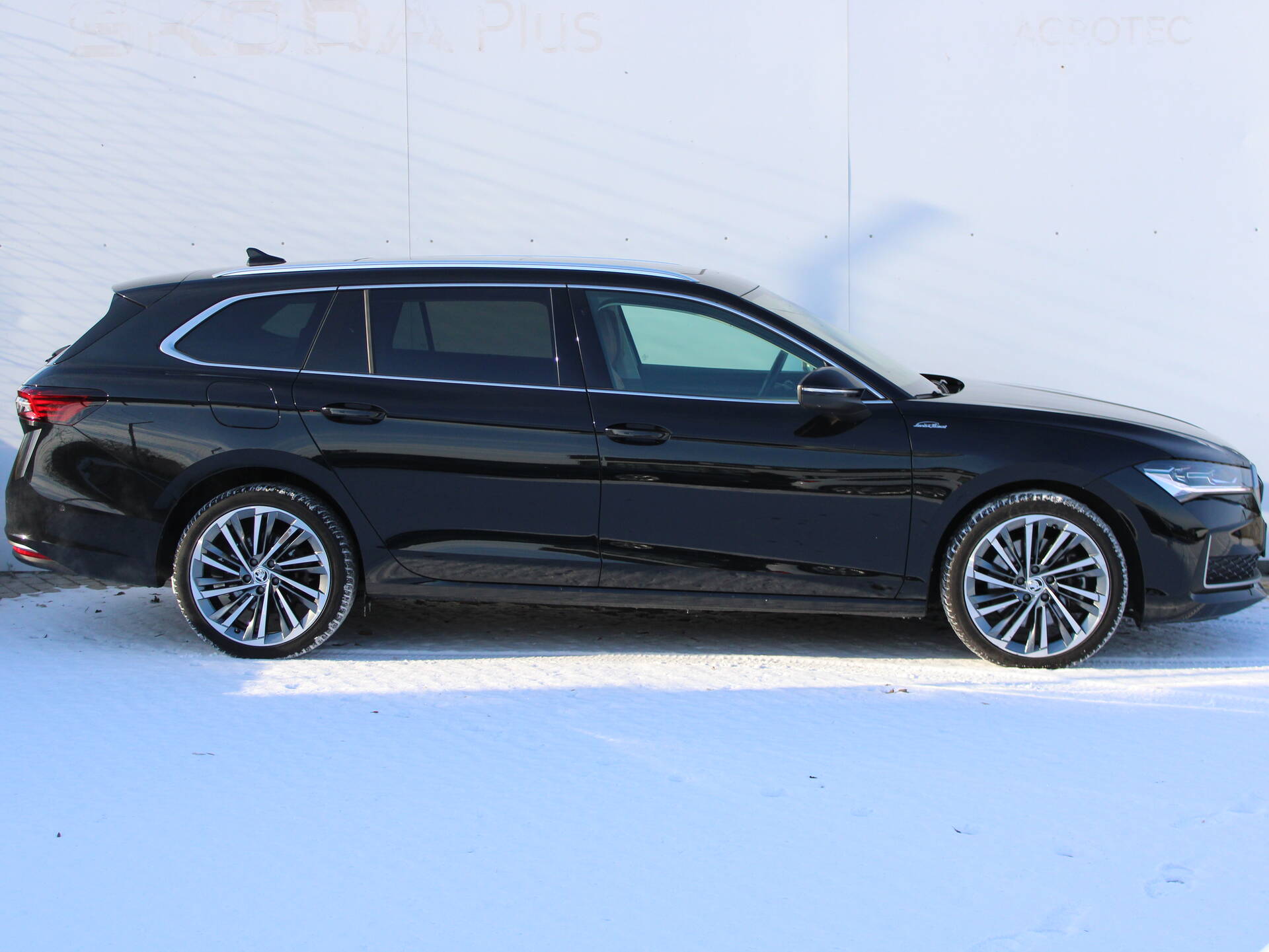 product-gallery-image