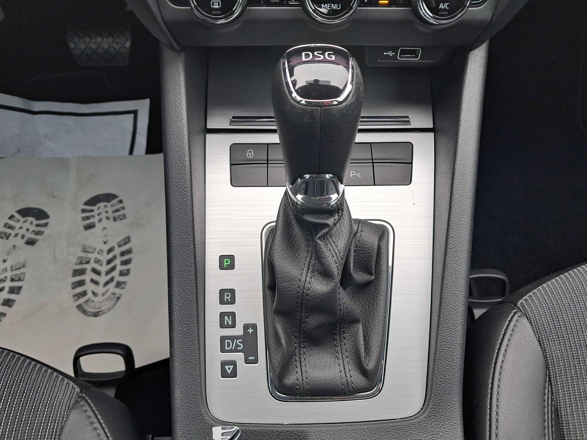 product-gallery-image