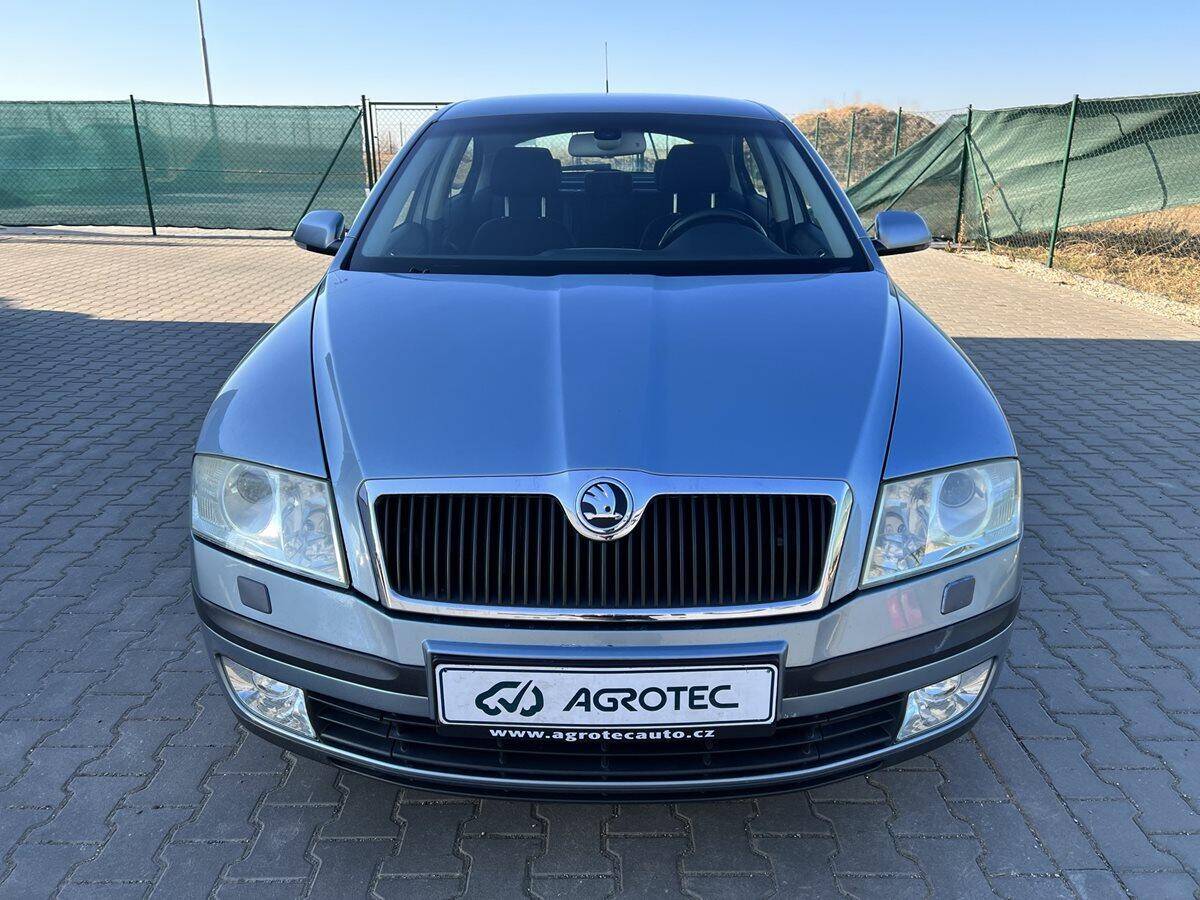 Škoda Octavia 1.6 FSI 85 kW Elegance