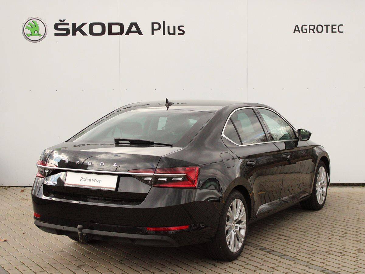 Škoda Superb 2.0 TDI 110kW Style DSG